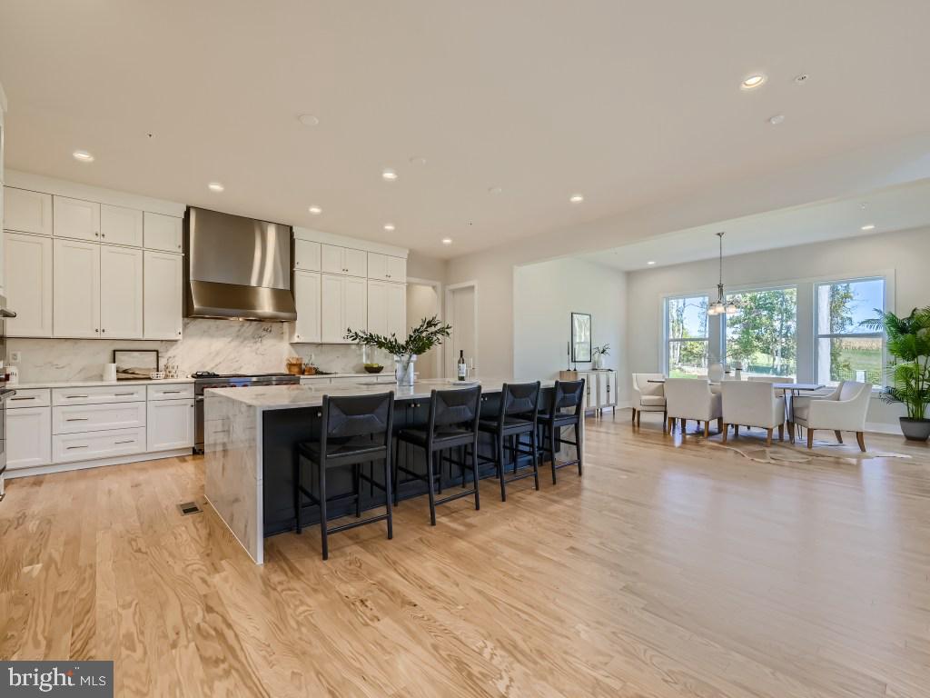 WILLOWCREEK - Residential