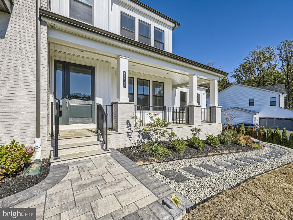 WILLOWCREEK - Residential