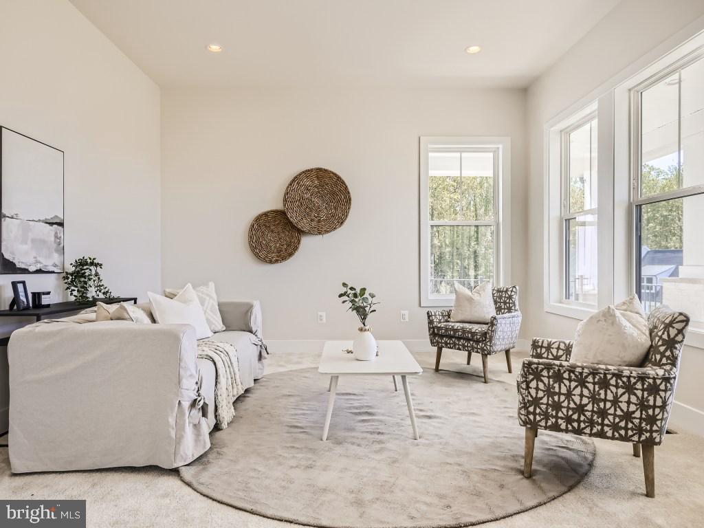 WILLOWCREEK - Residential