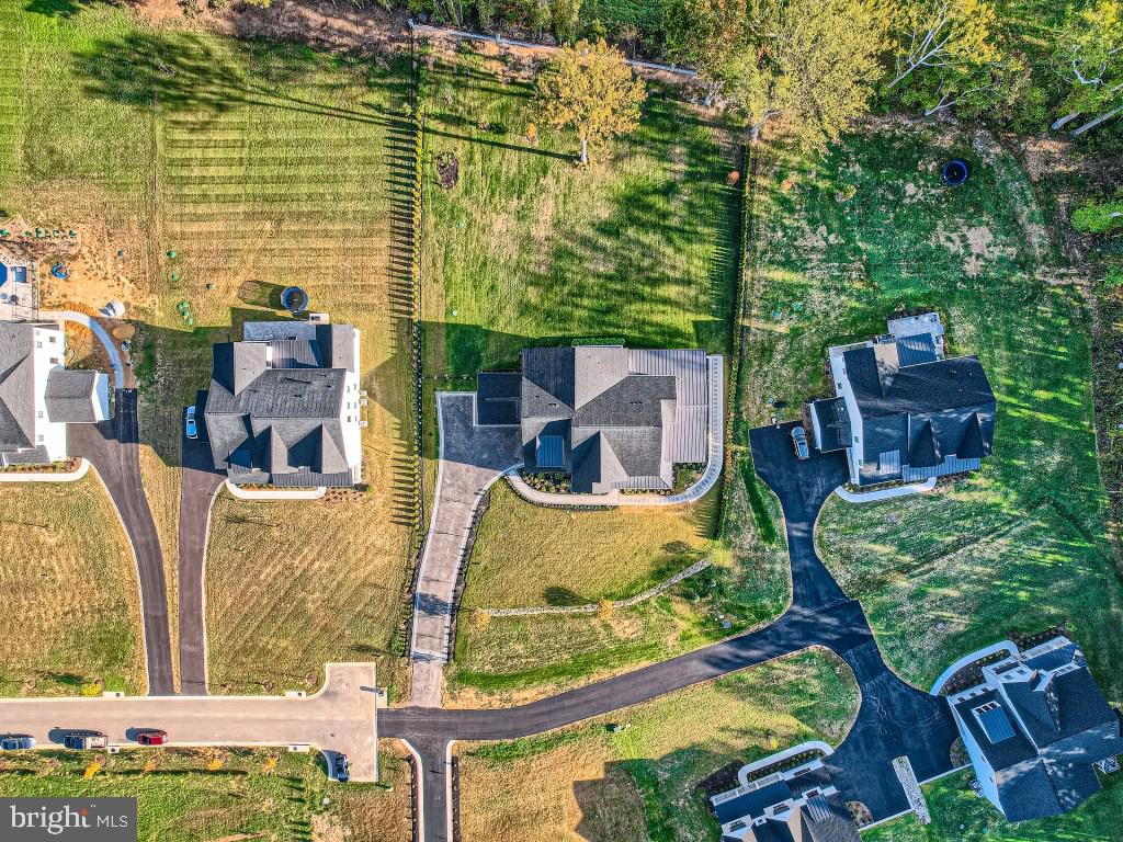 WILLOWCREEK - Residential