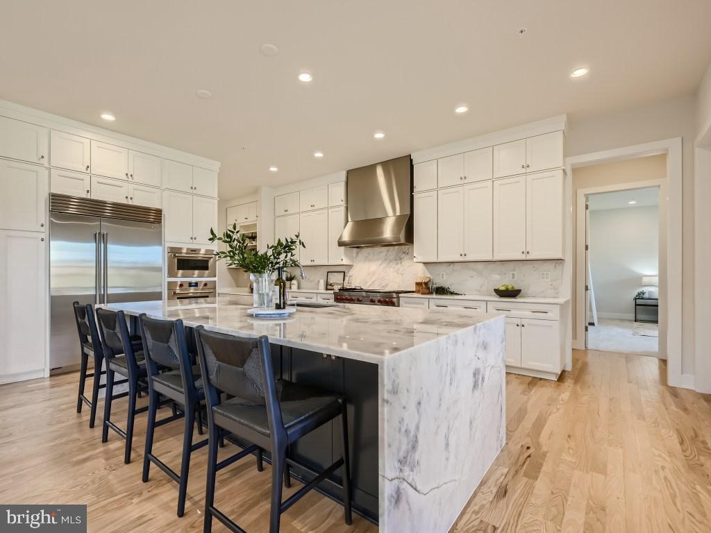 WILLOWCREEK - Residential