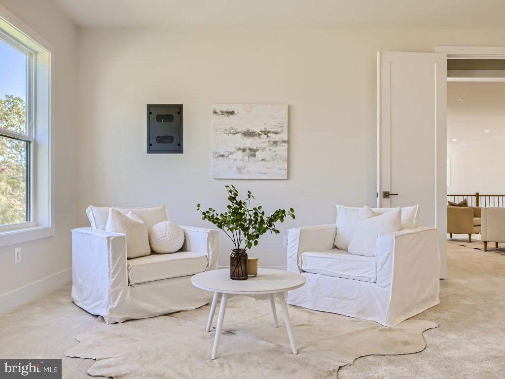 WILLOWCREEK - Residential