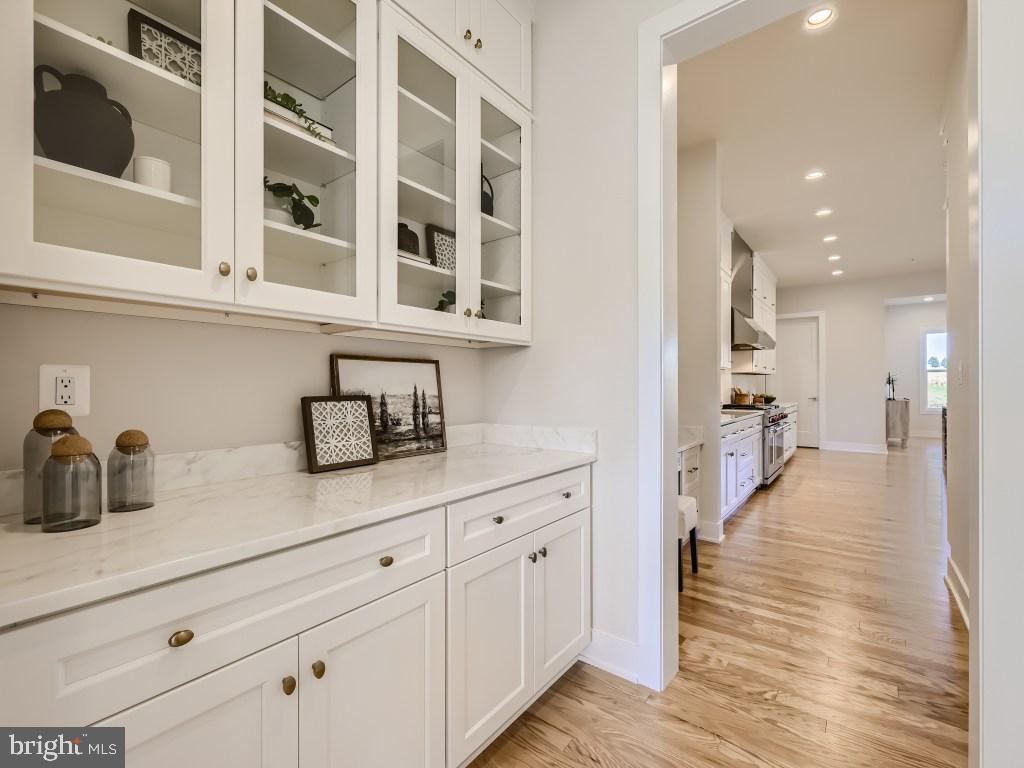 WILLOWCREEK - Residential