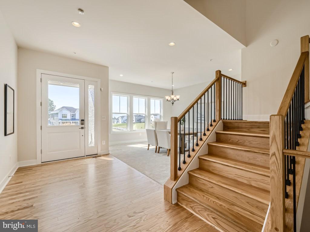 WILLOWCREEK - Residential