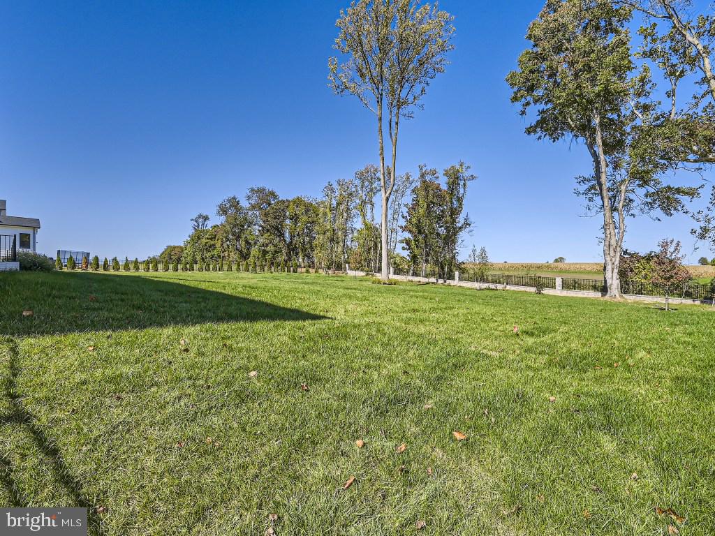 WILLOWCREEK - Residential