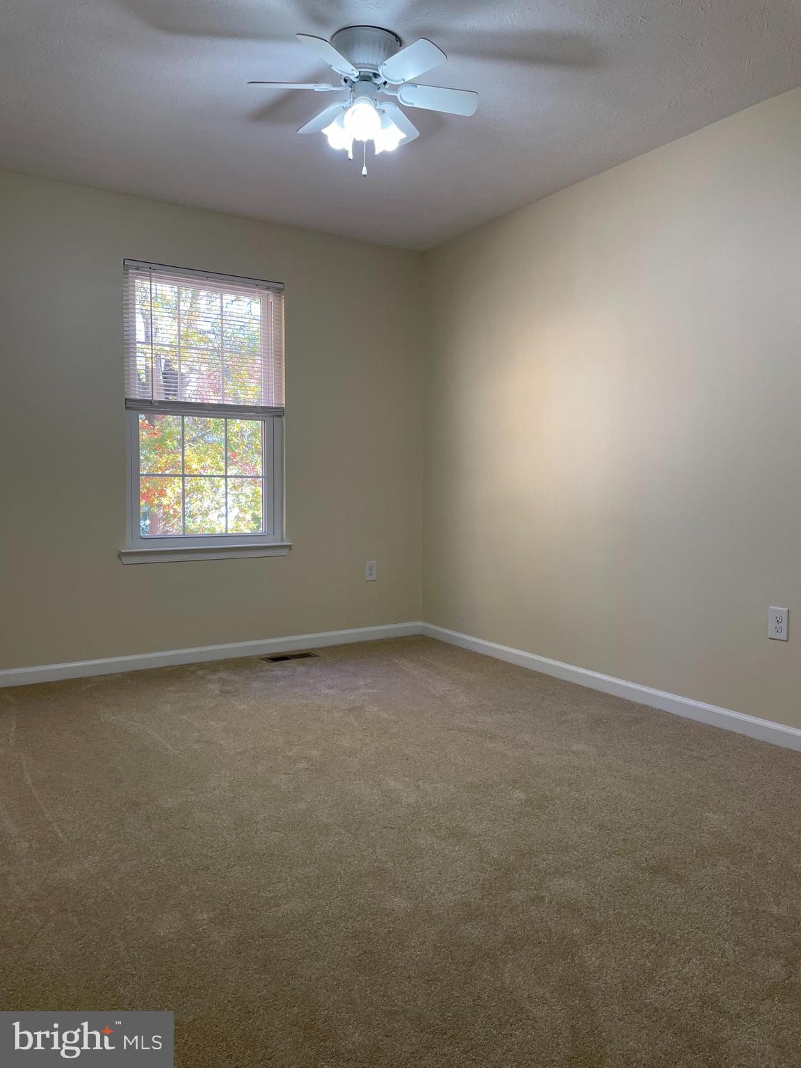 ST CHARLES SUB - CARRINGTON - Residential Lease