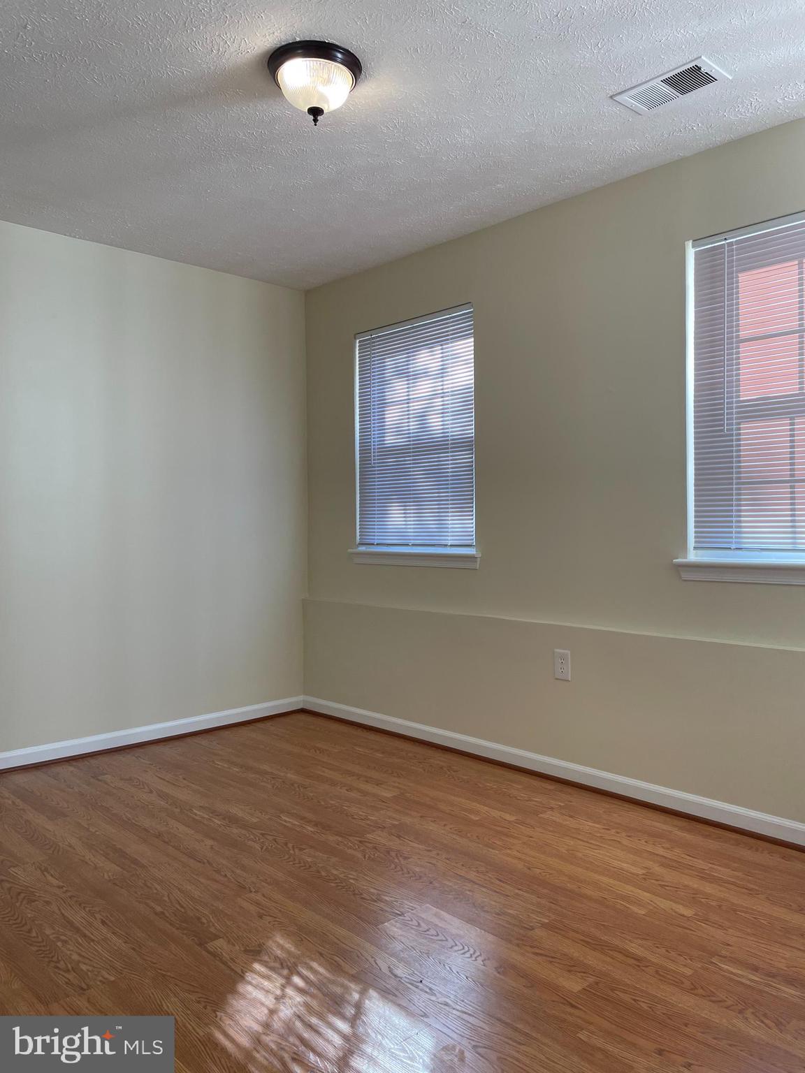 ST CHARLES SUB - CARRINGTON - Residential Lease