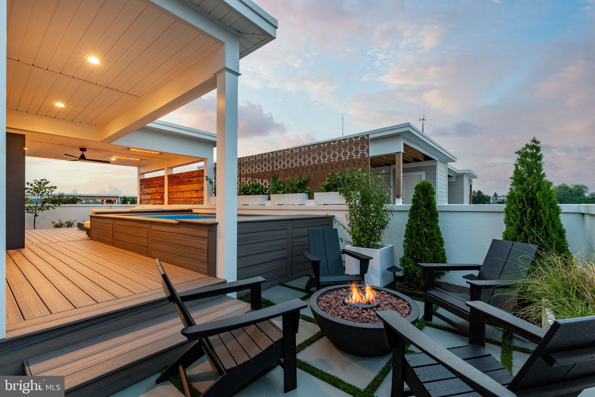 SHELDON CROSSING - Residential