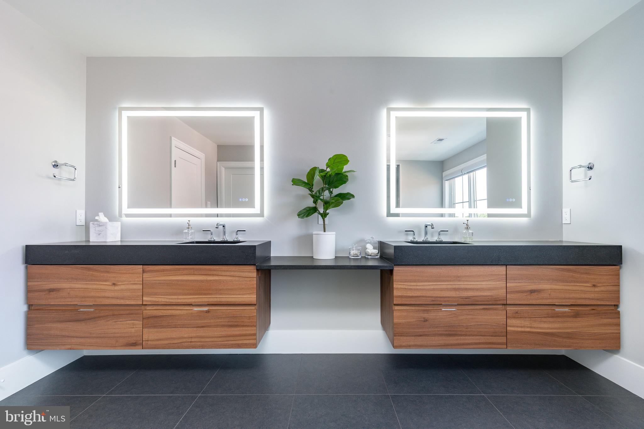 SHELDON CROSSING - Residential