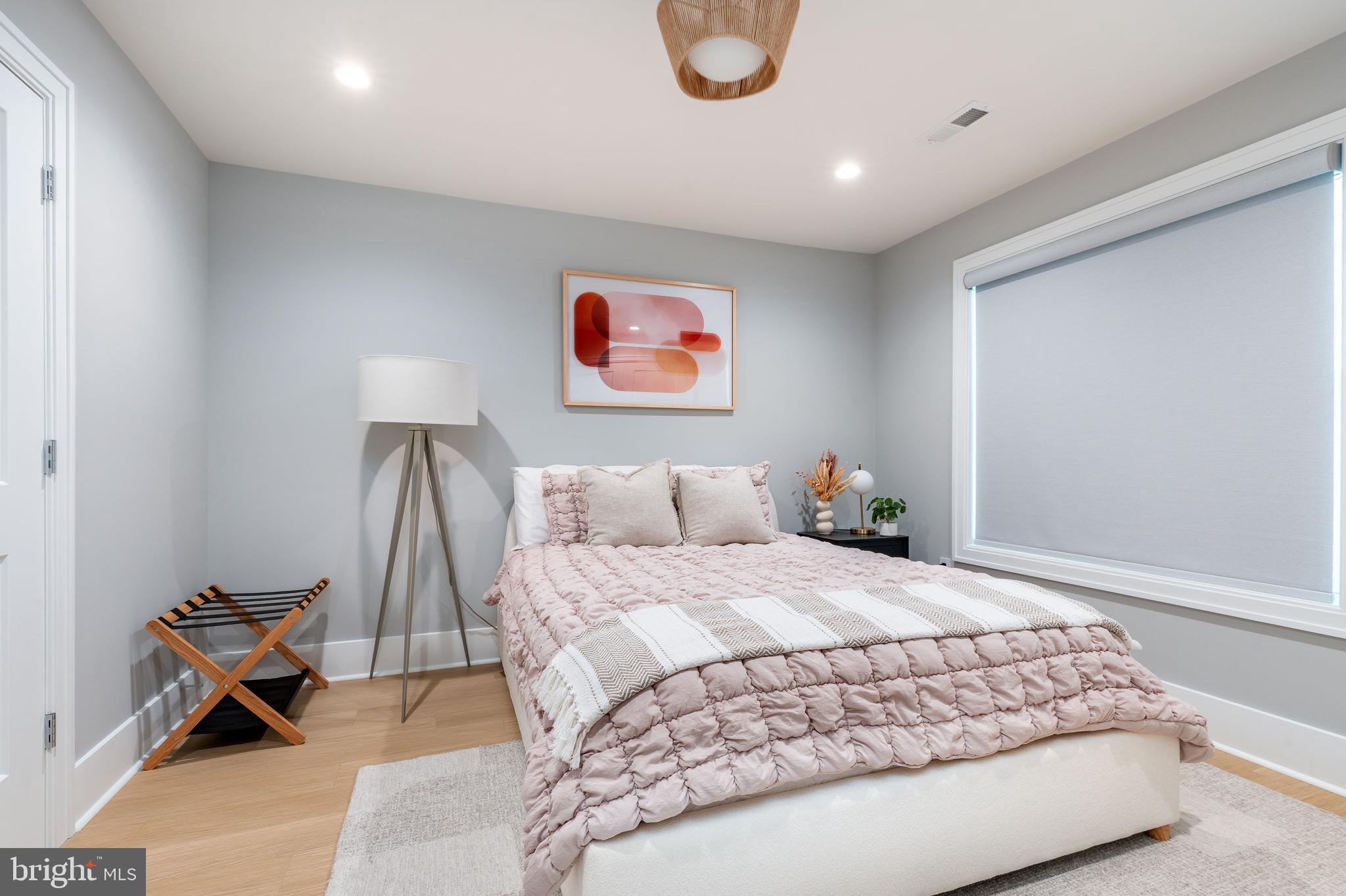 SHELDON CROSSING - Residential
