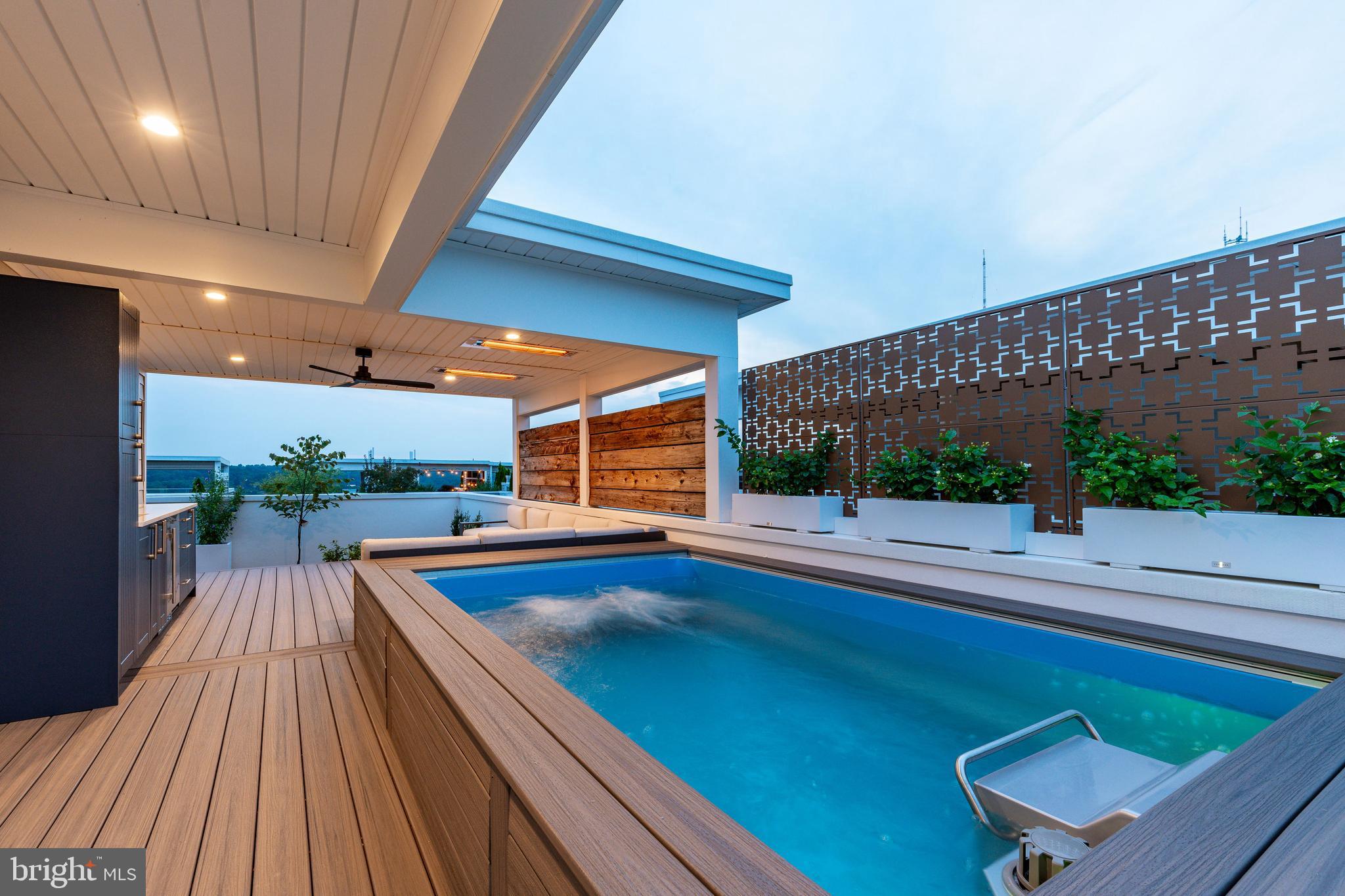 SHELDON CROSSING - Residential