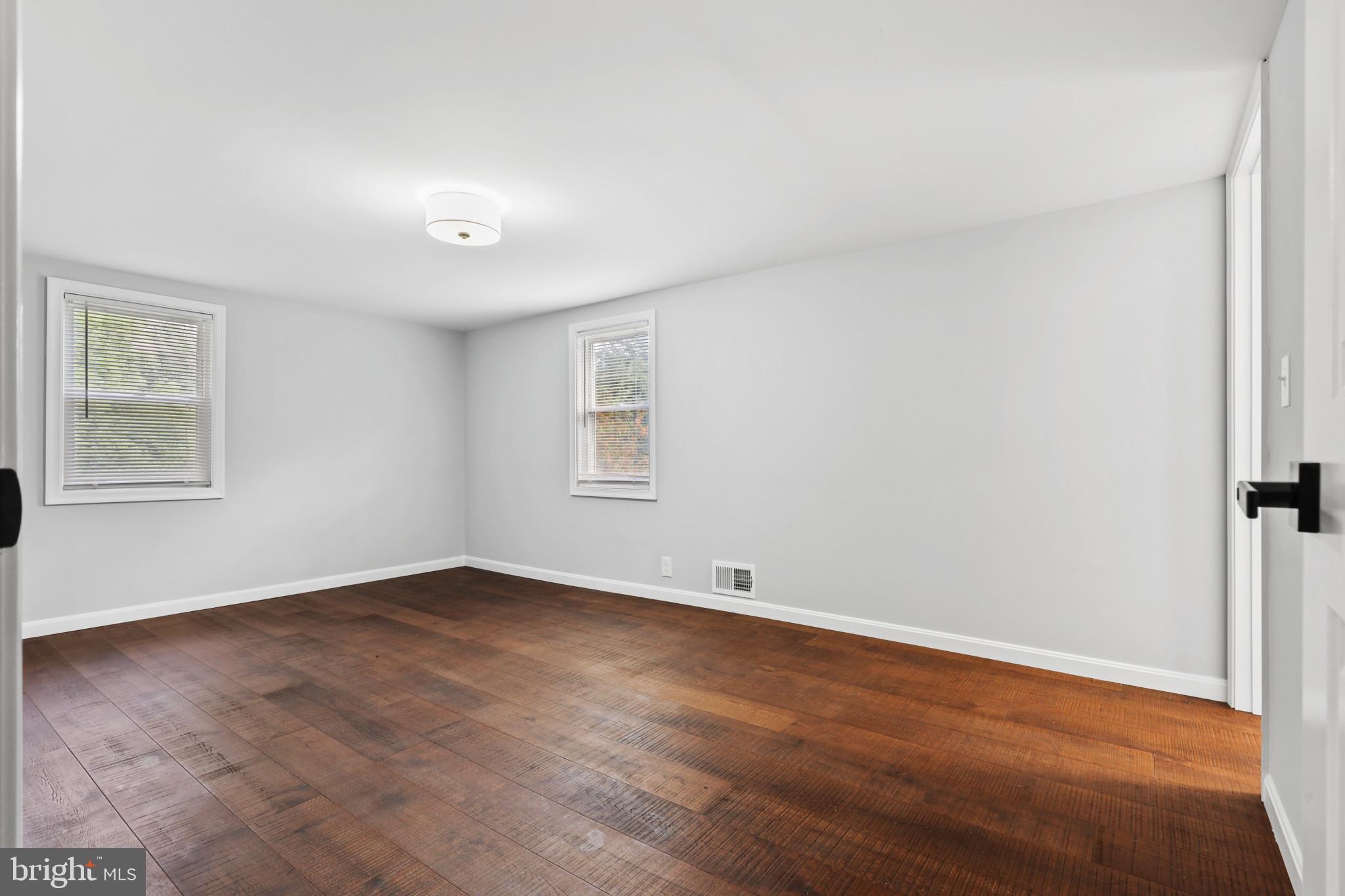 WOODSTOCK - Residential