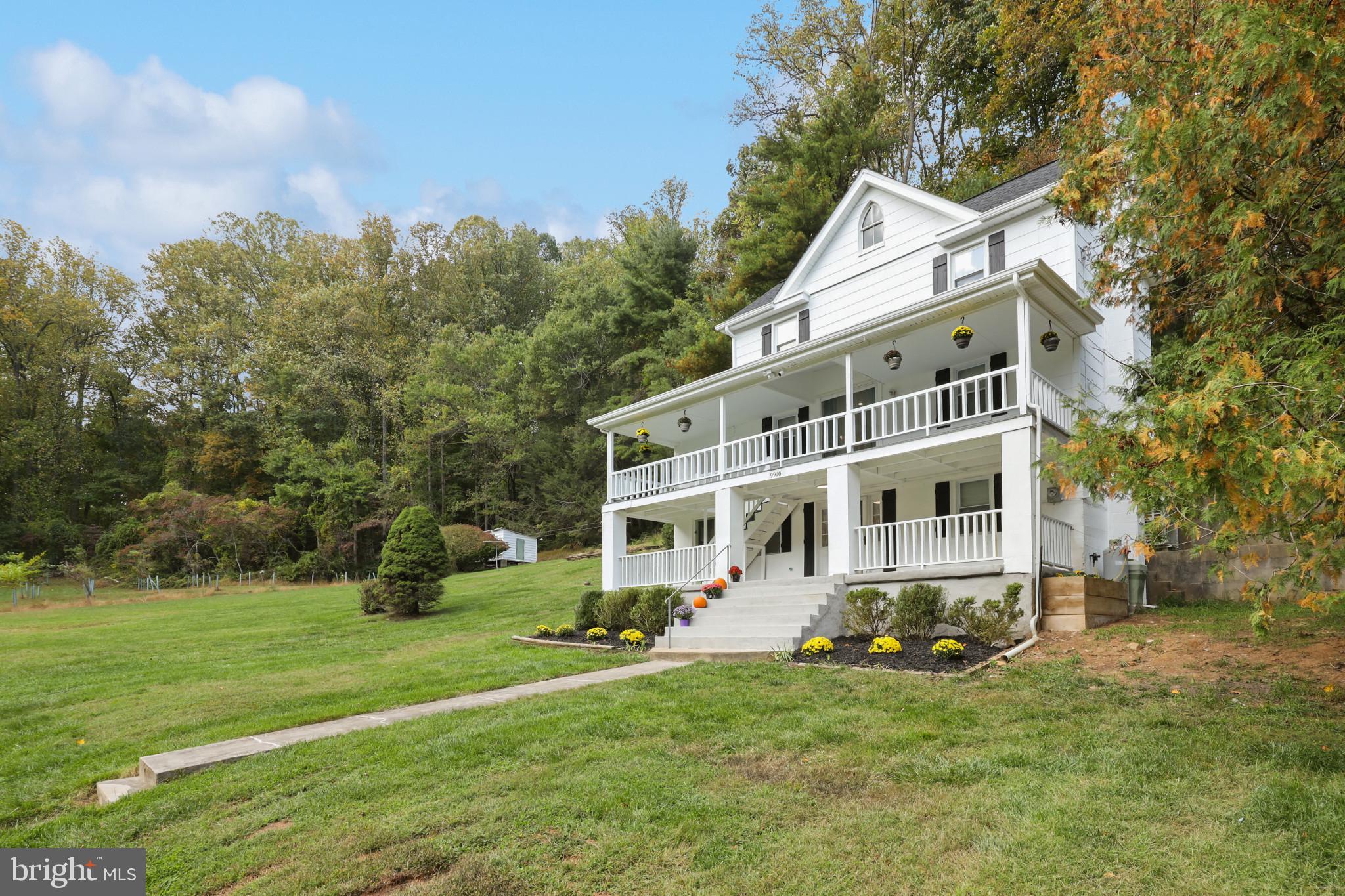 WOODSTOCK - Residential