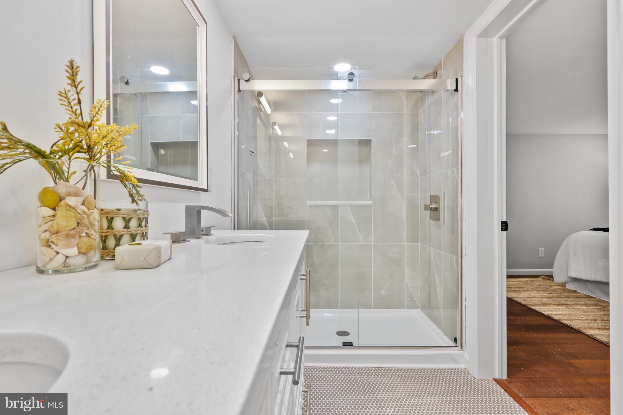 WOODSTOCK - Residential