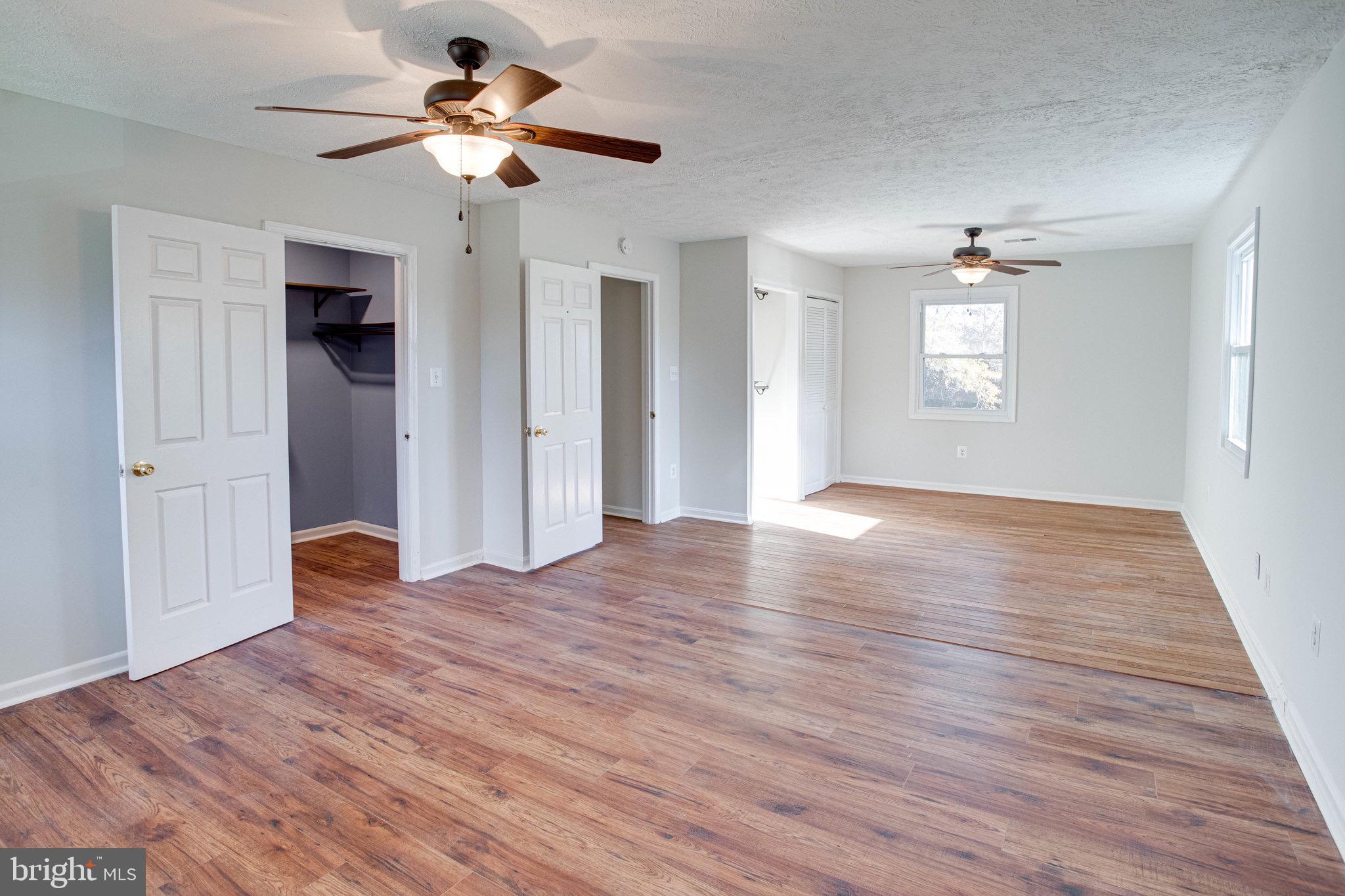 LAKE MONTCLAIR - Residential