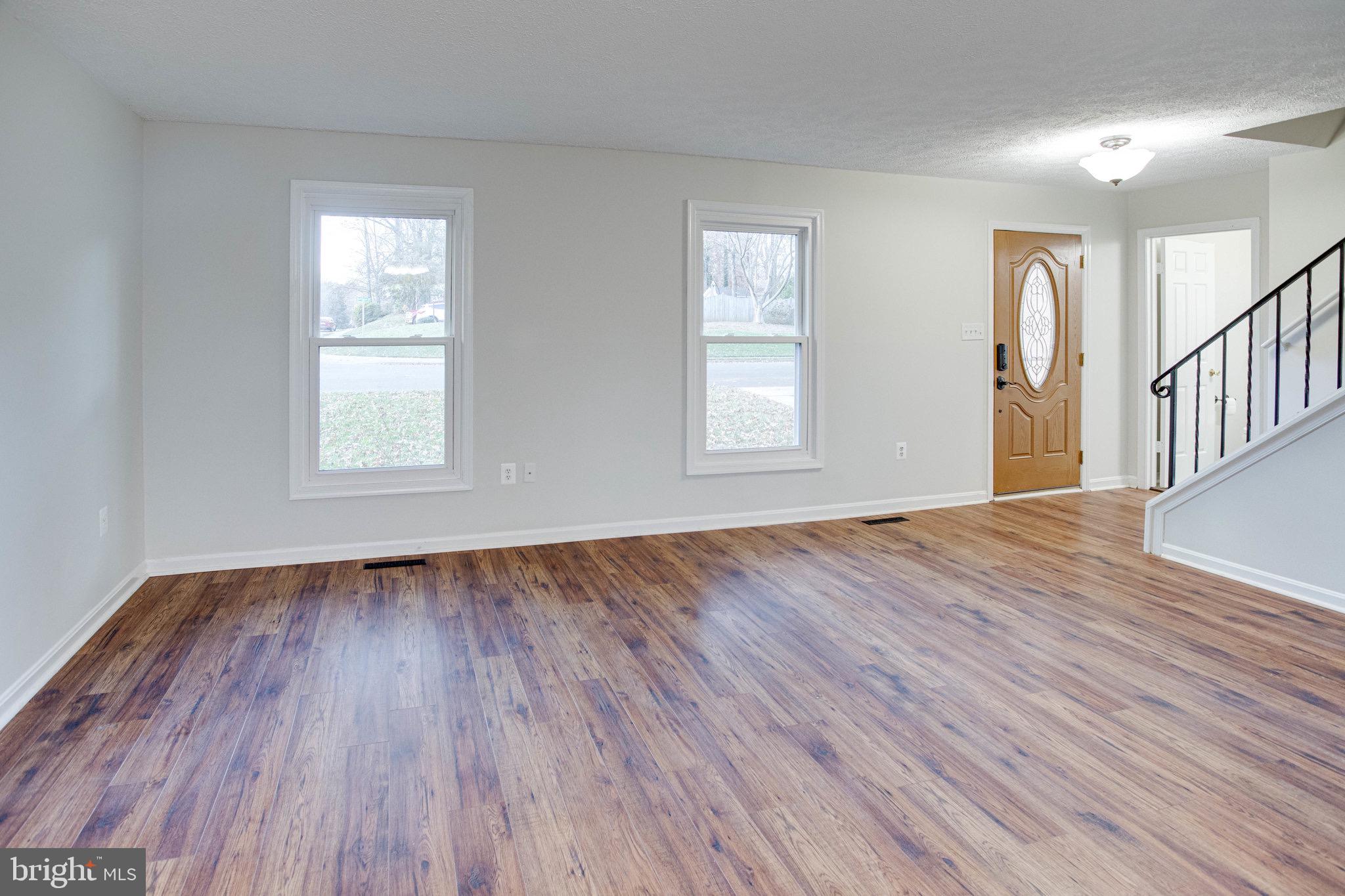 LAKE MONTCLAIR - Residential