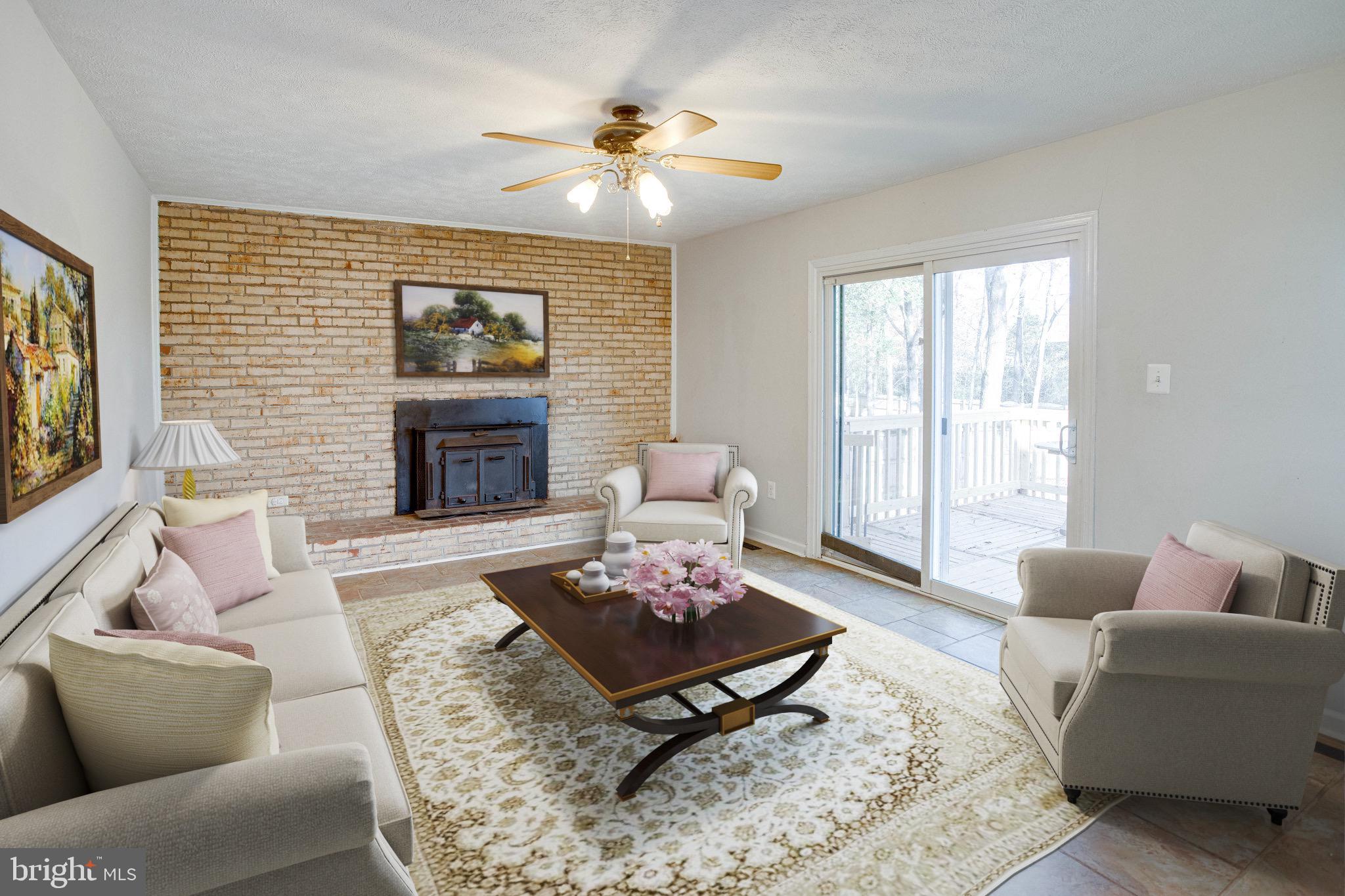 LAKE MONTCLAIR - Residential