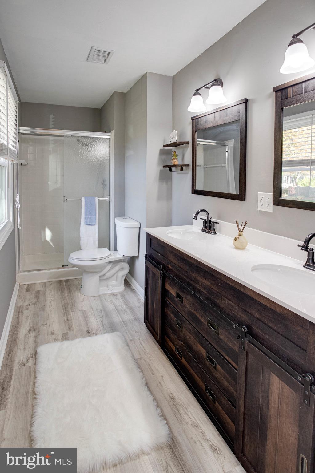 LAKE MONTCLAIR - Residential