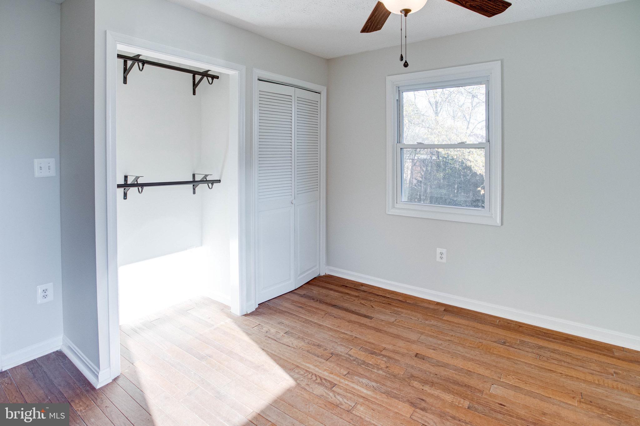 LAKE MONTCLAIR - Residential