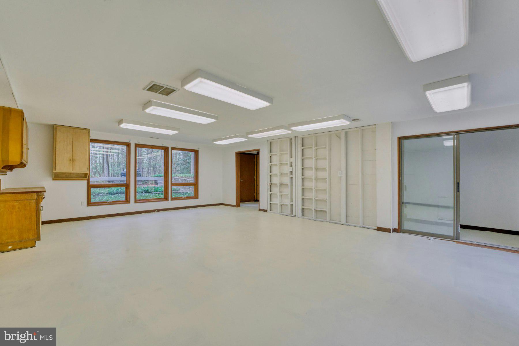 CARRWOOD ESTATES - Residential