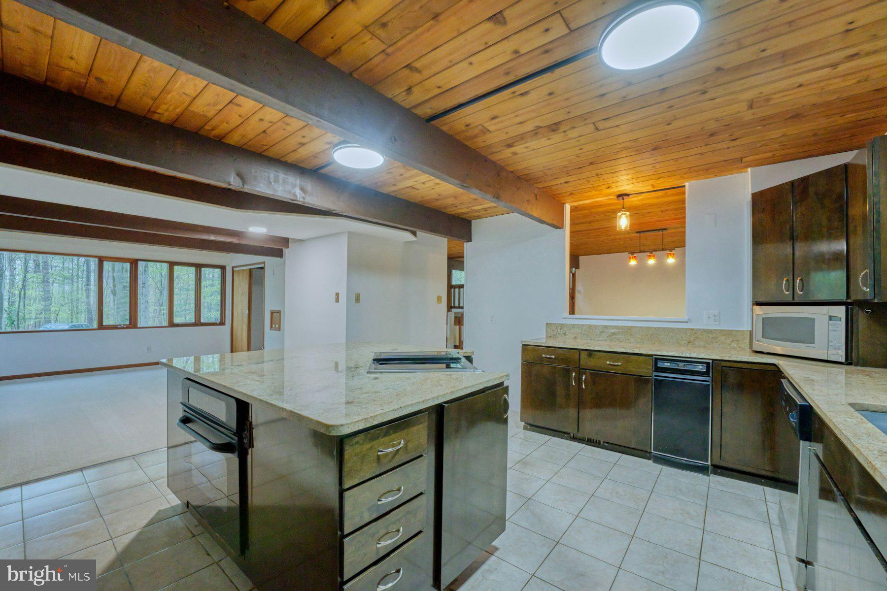 CARRWOOD ESTATES - Residential