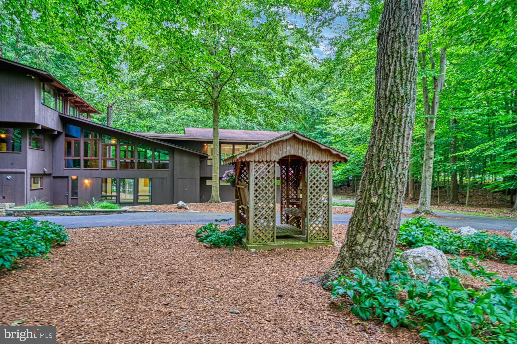 CARRWOOD ESTATES - Residential