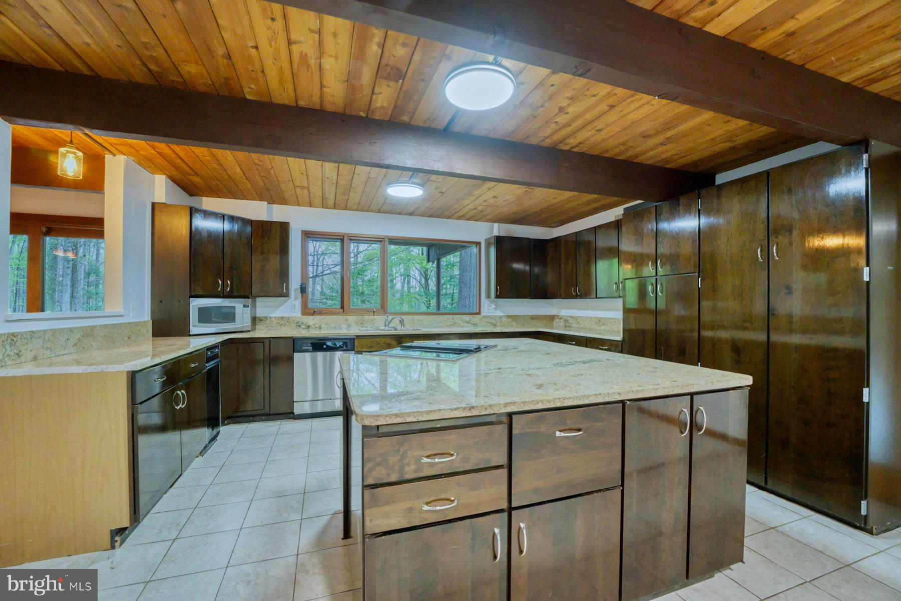 CARRWOOD ESTATES - Residential