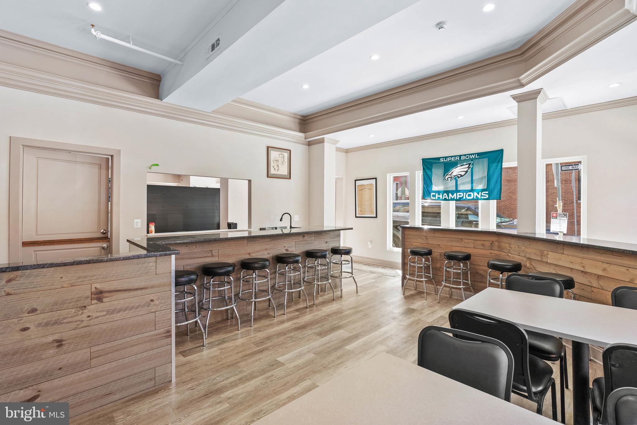 DICKINSON NARROWS - Commercial Sale