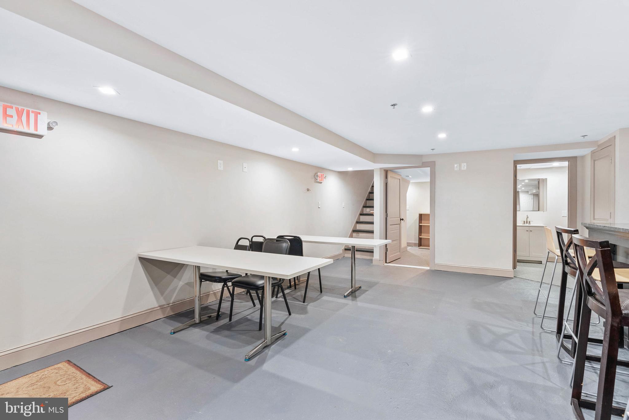 DICKINSON NARROWS - Commercial Sale