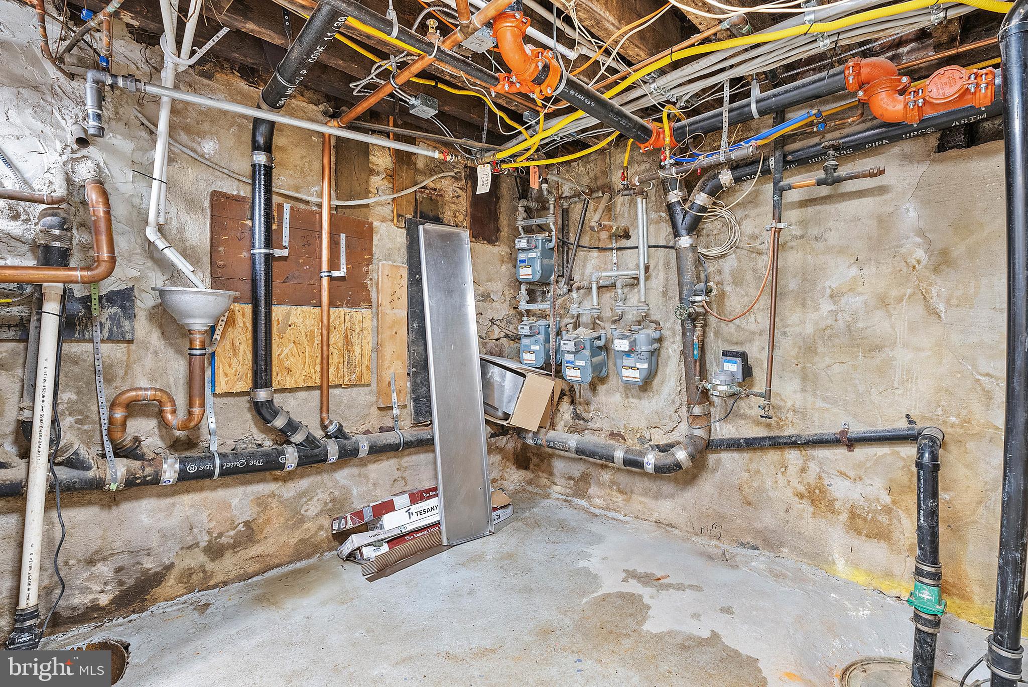 DICKINSON NARROWS - Commercial Sale