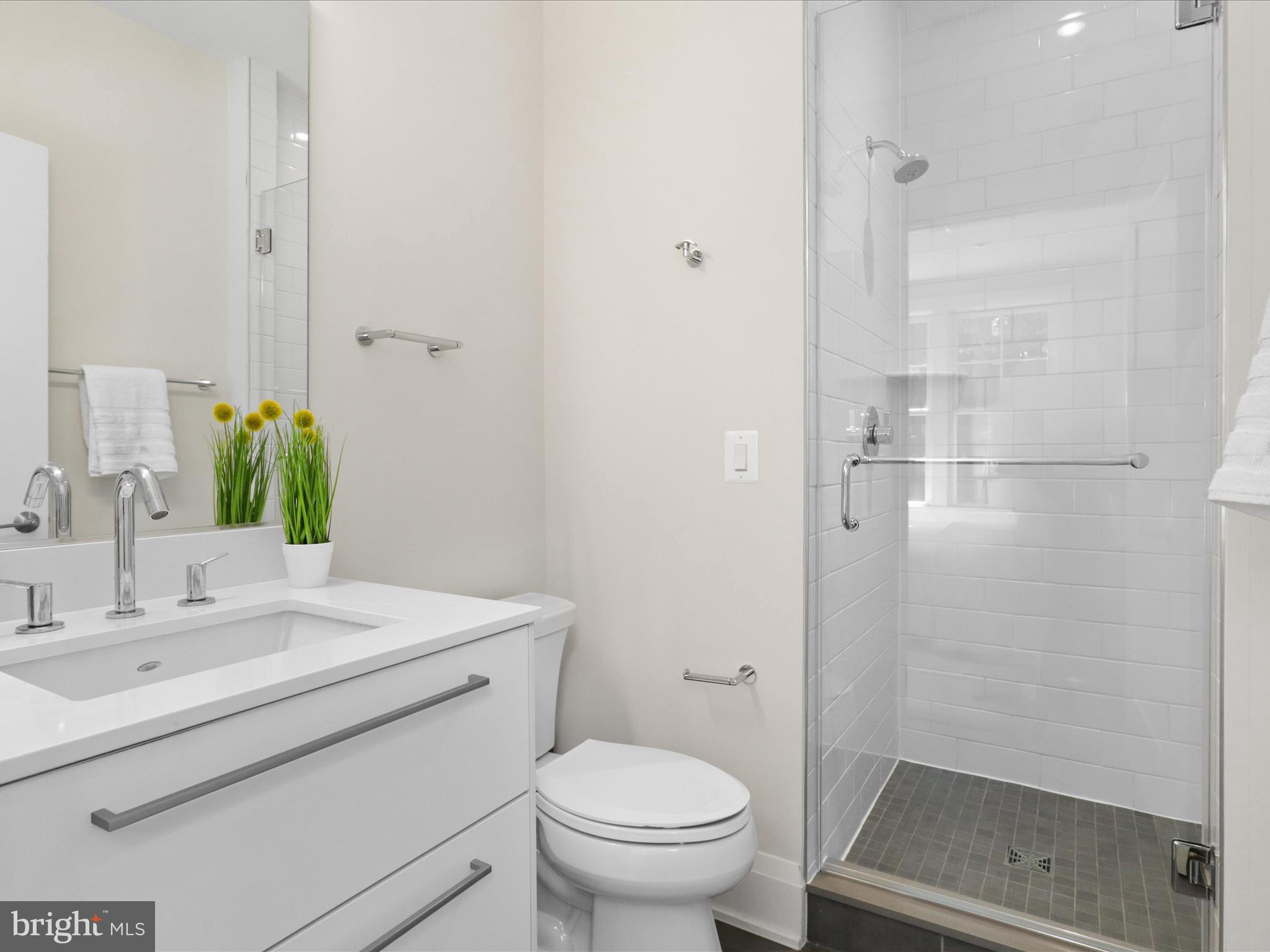 ROBINSON LANDING - Residential