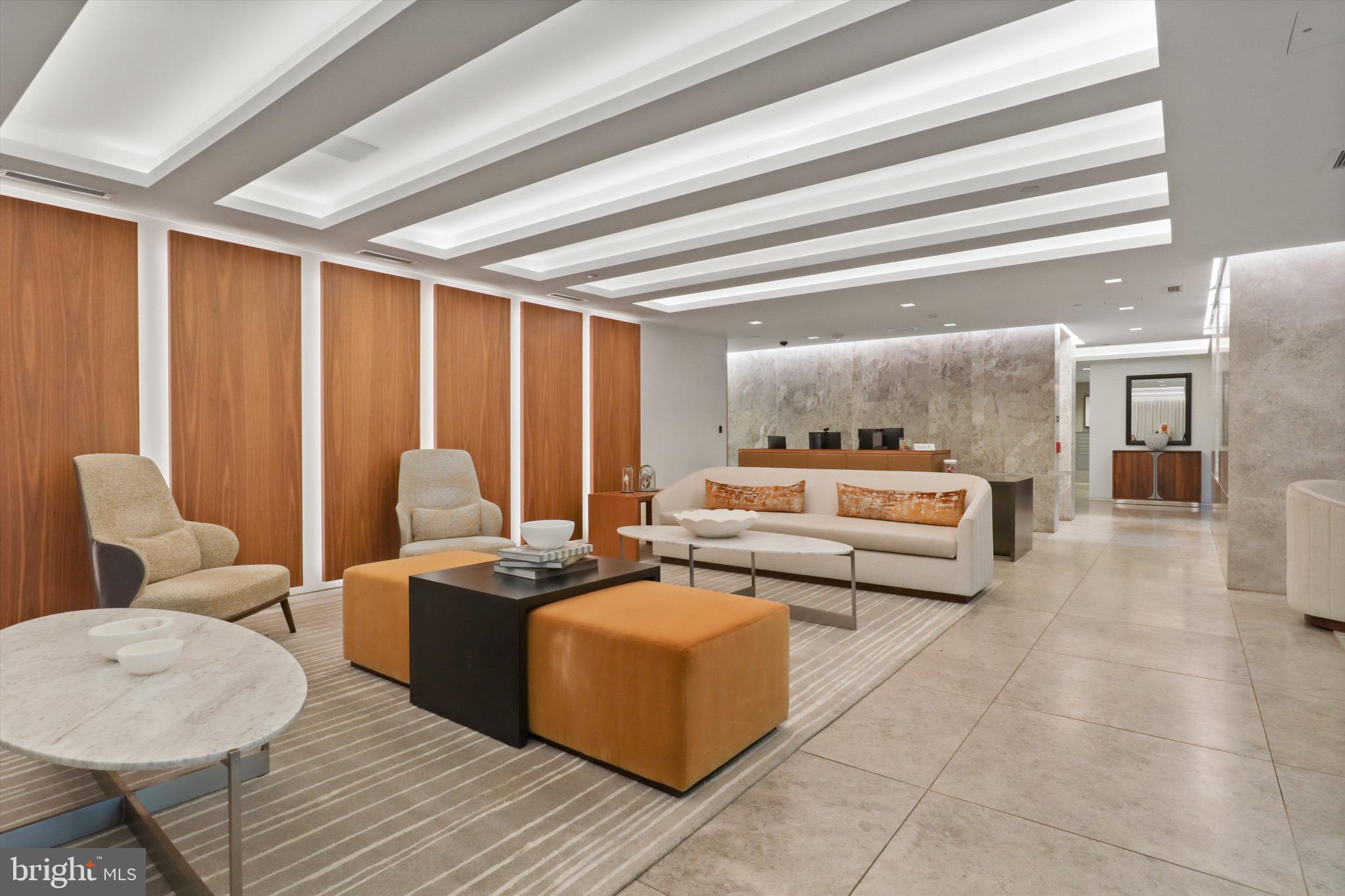 ROBINSON LANDING - Residential