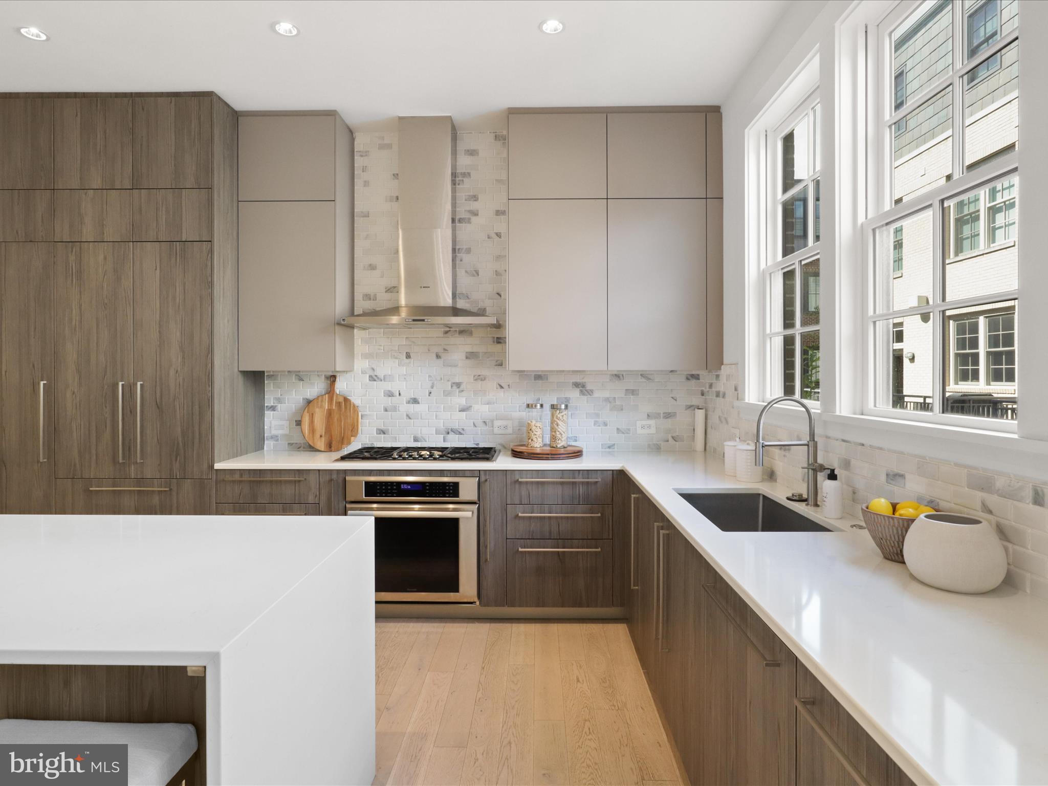 ROBINSON LANDING - Residential