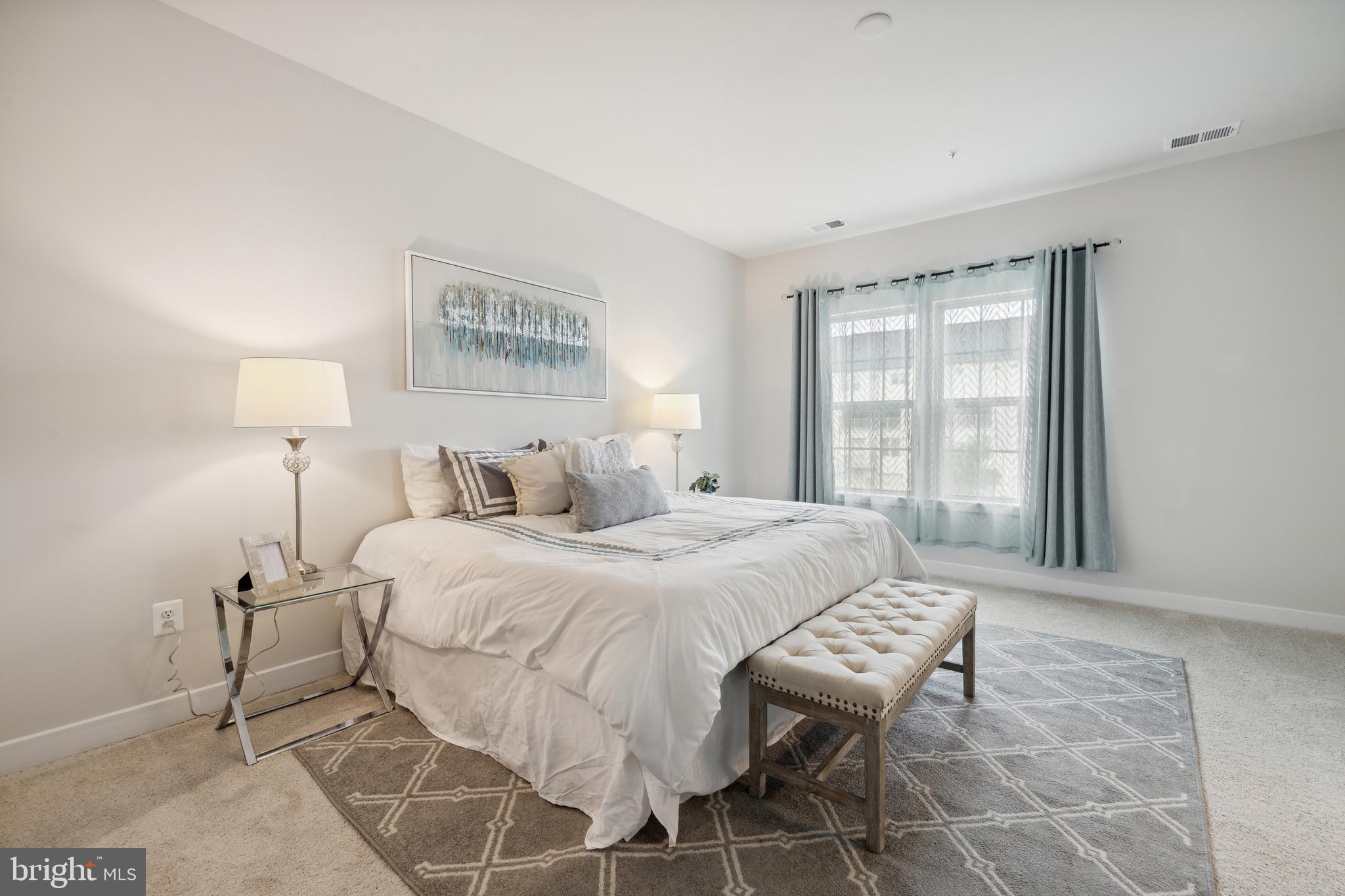 OAKDALE VILLAGE - Residential