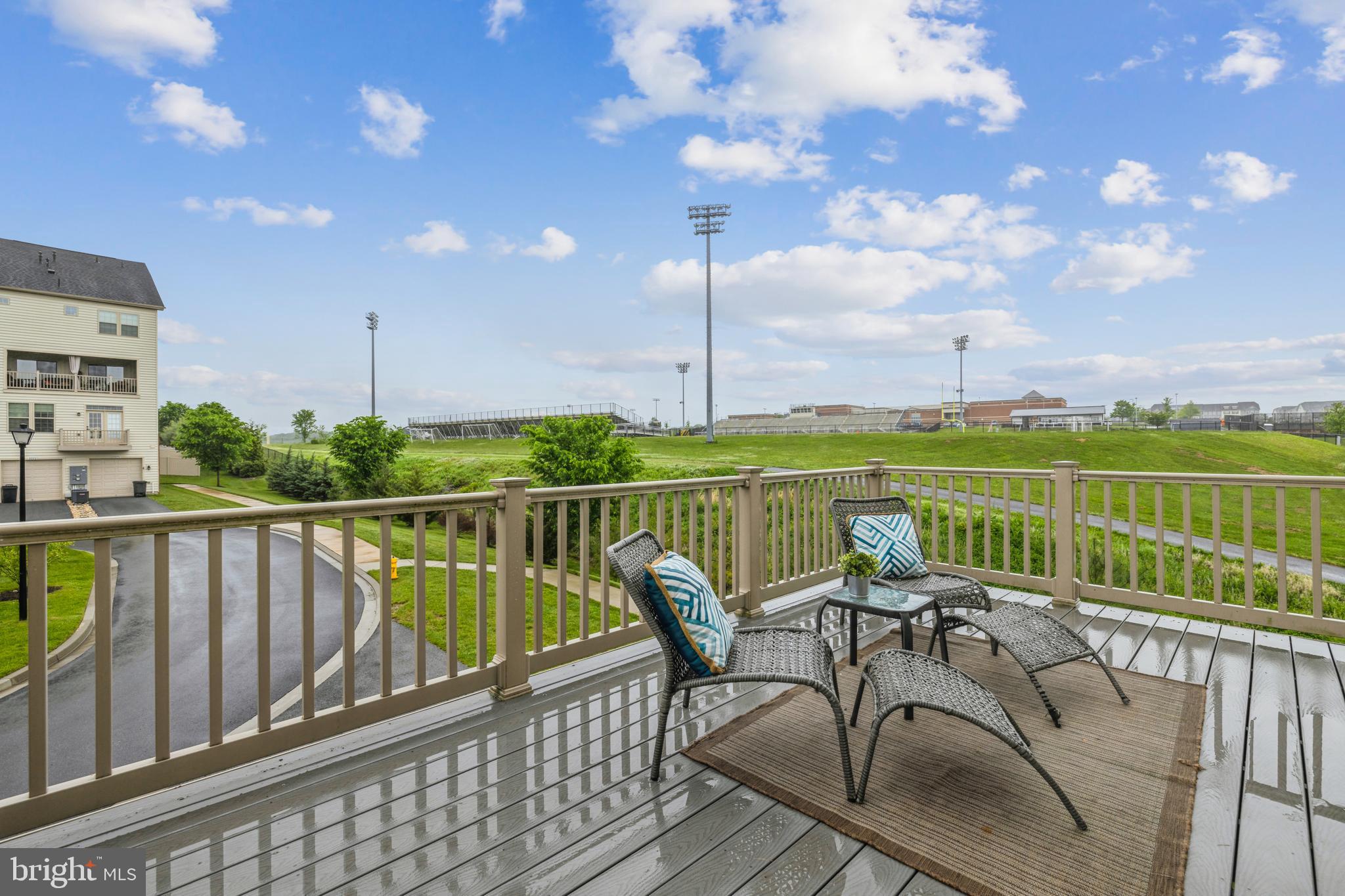 OAKDALE VILLAGE - Residential