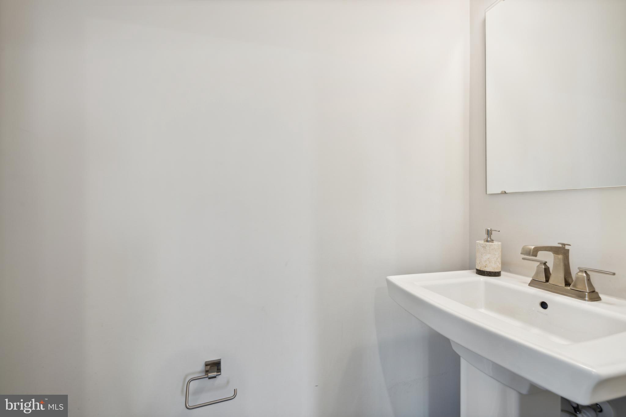 OAKDALE VILLAGE - Residential