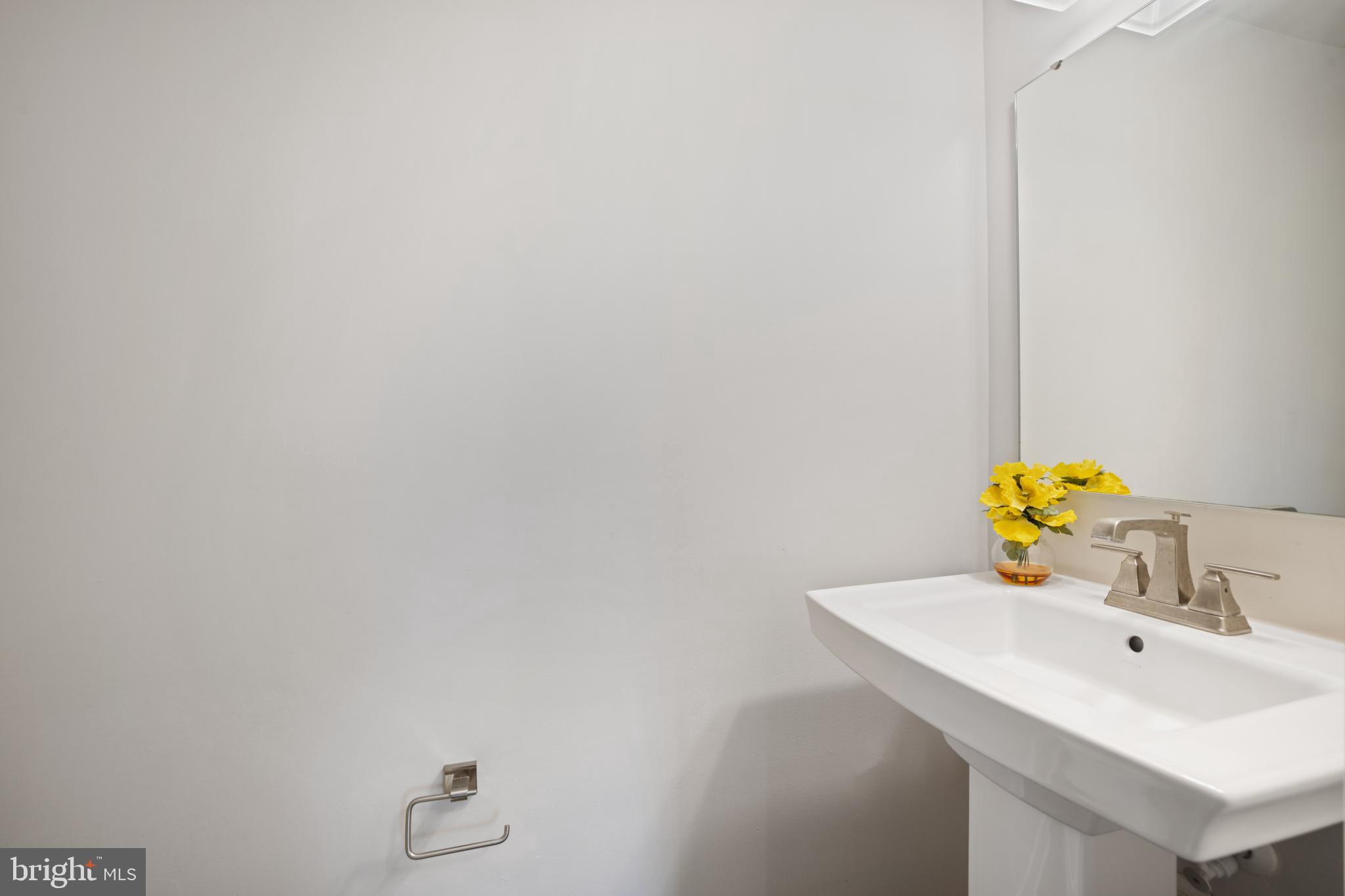 OAKDALE VILLAGE - Residential