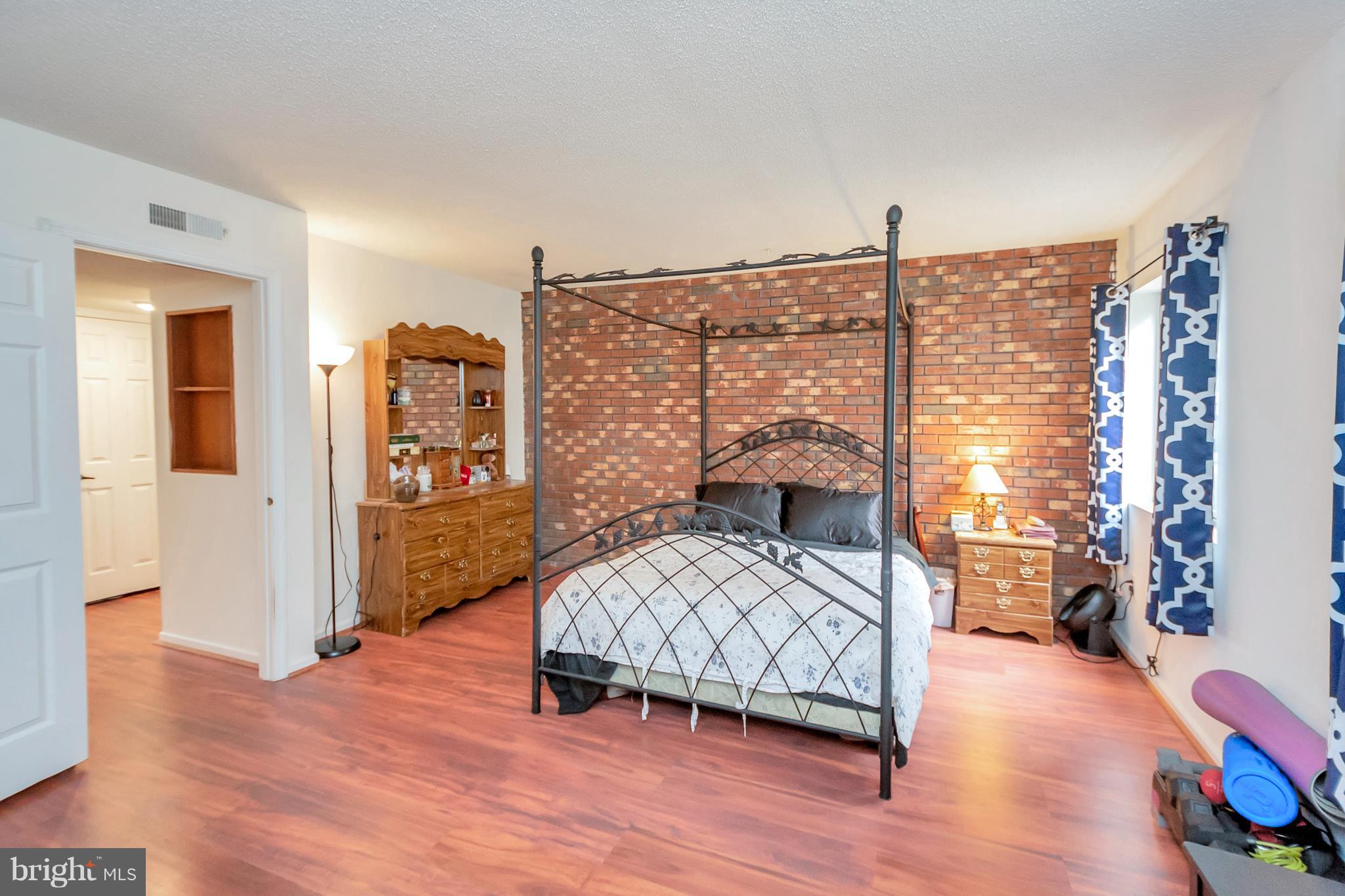 RIPPON LANDING - Residential