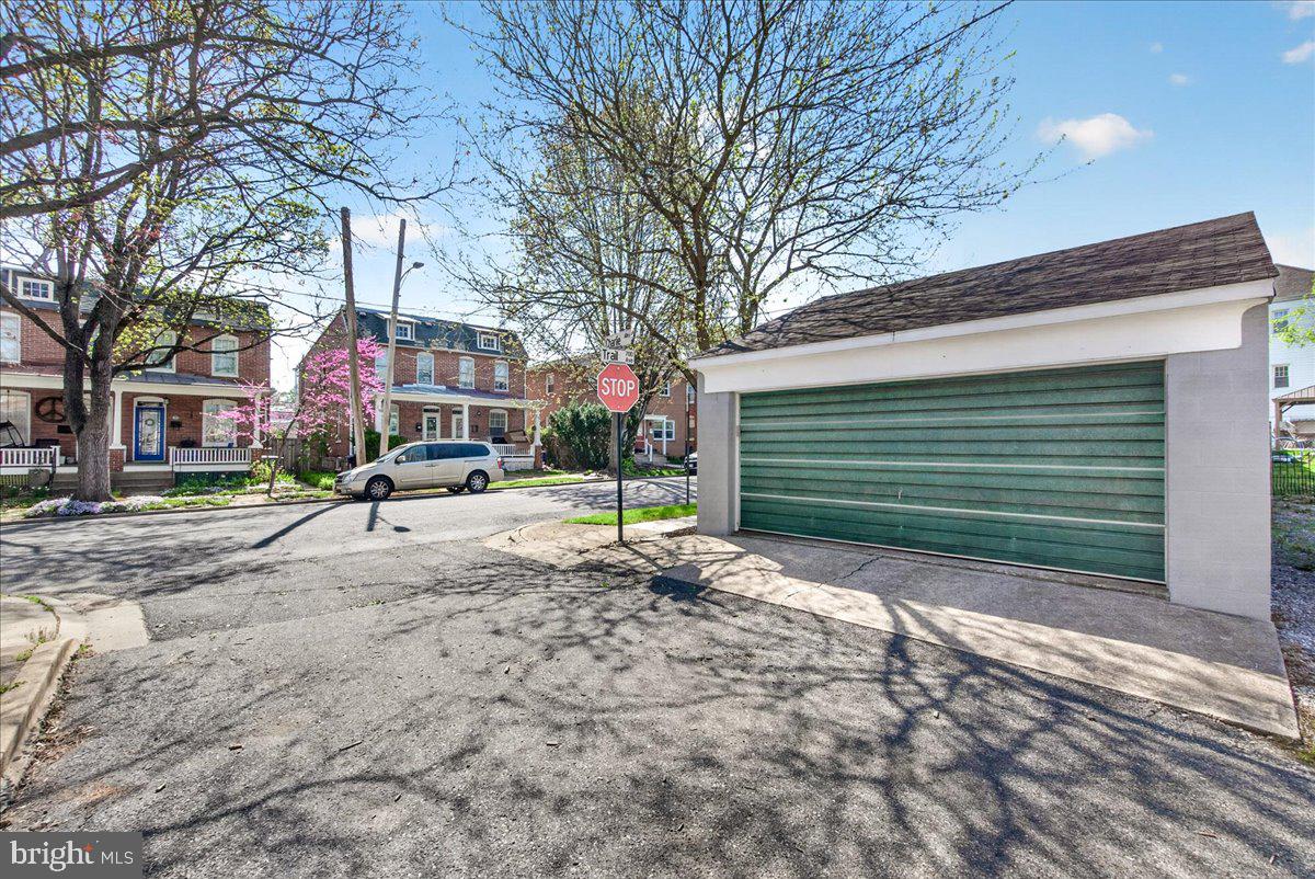 DOWNTOWN FREDERICK - Residential