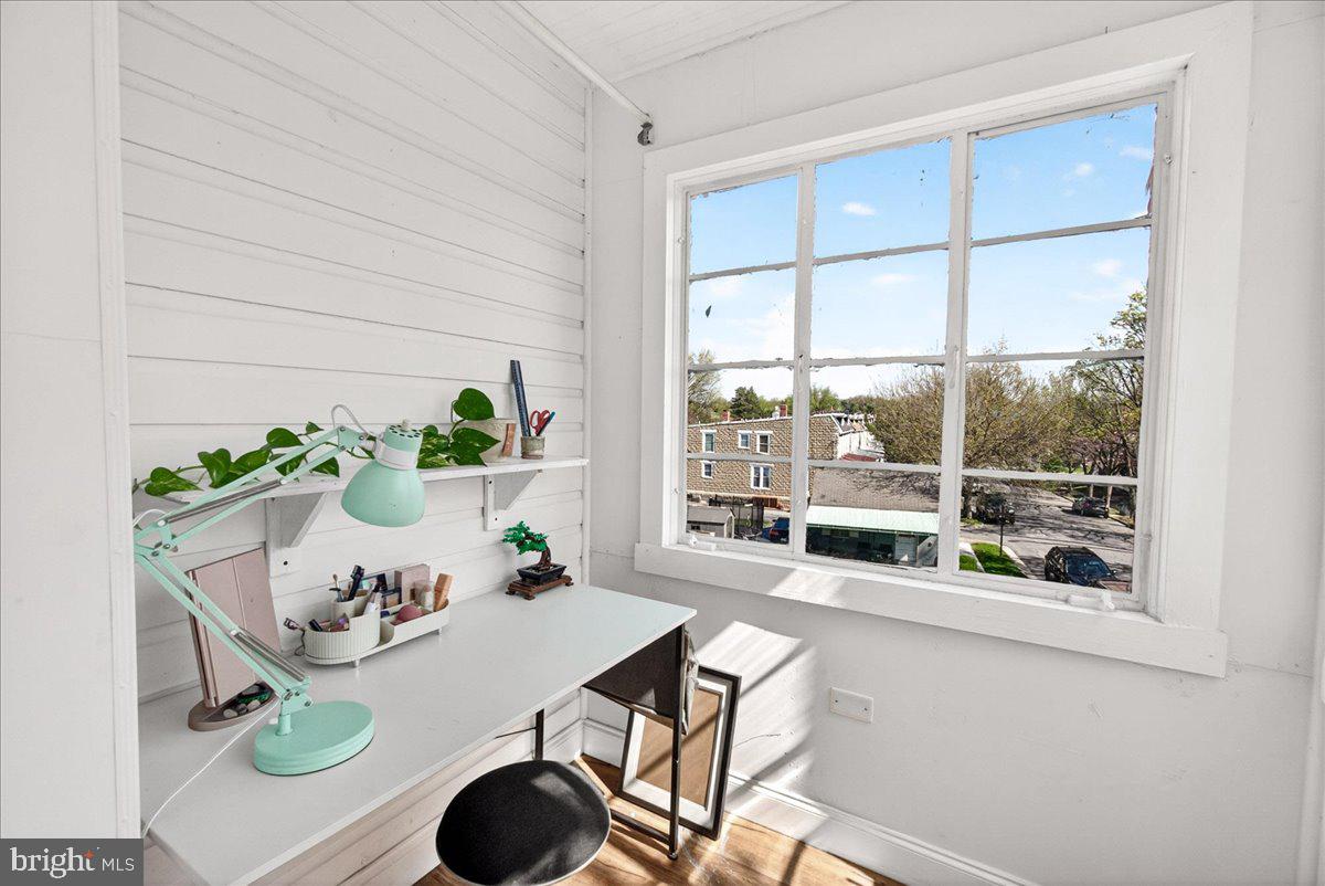 DOWNTOWN FREDERICK - Residential