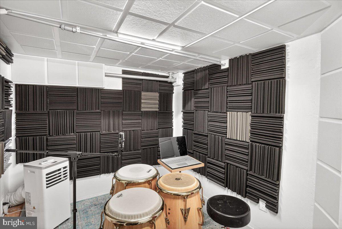 DOWNTOWN FREDERICK - Residential