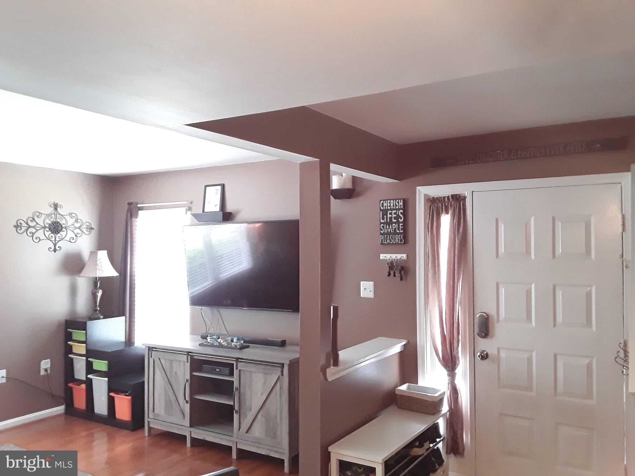 MONTCLAIR ST3 - Residential