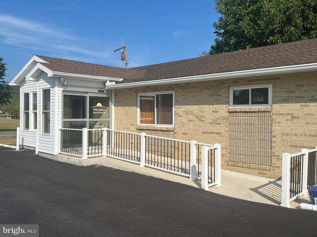 Photo of 130 Main St E, FAYETTEVILLE, PA 17222 (MLS # PAFL2031656)