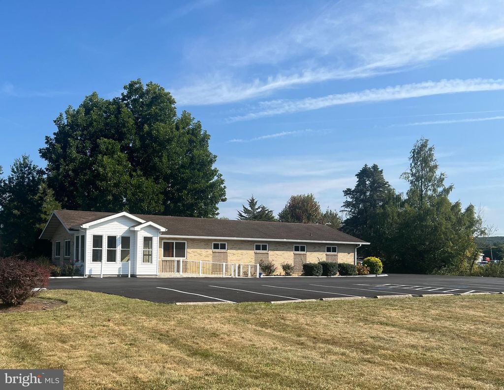 Photo of 130 Main St E, FAYETTEVILLE, PA 17222 (MLS # PAFL2031656)