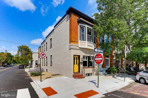 Townhouse For Sale - 38 S Potomac Street<br/> BALTIMORE, MD 21224