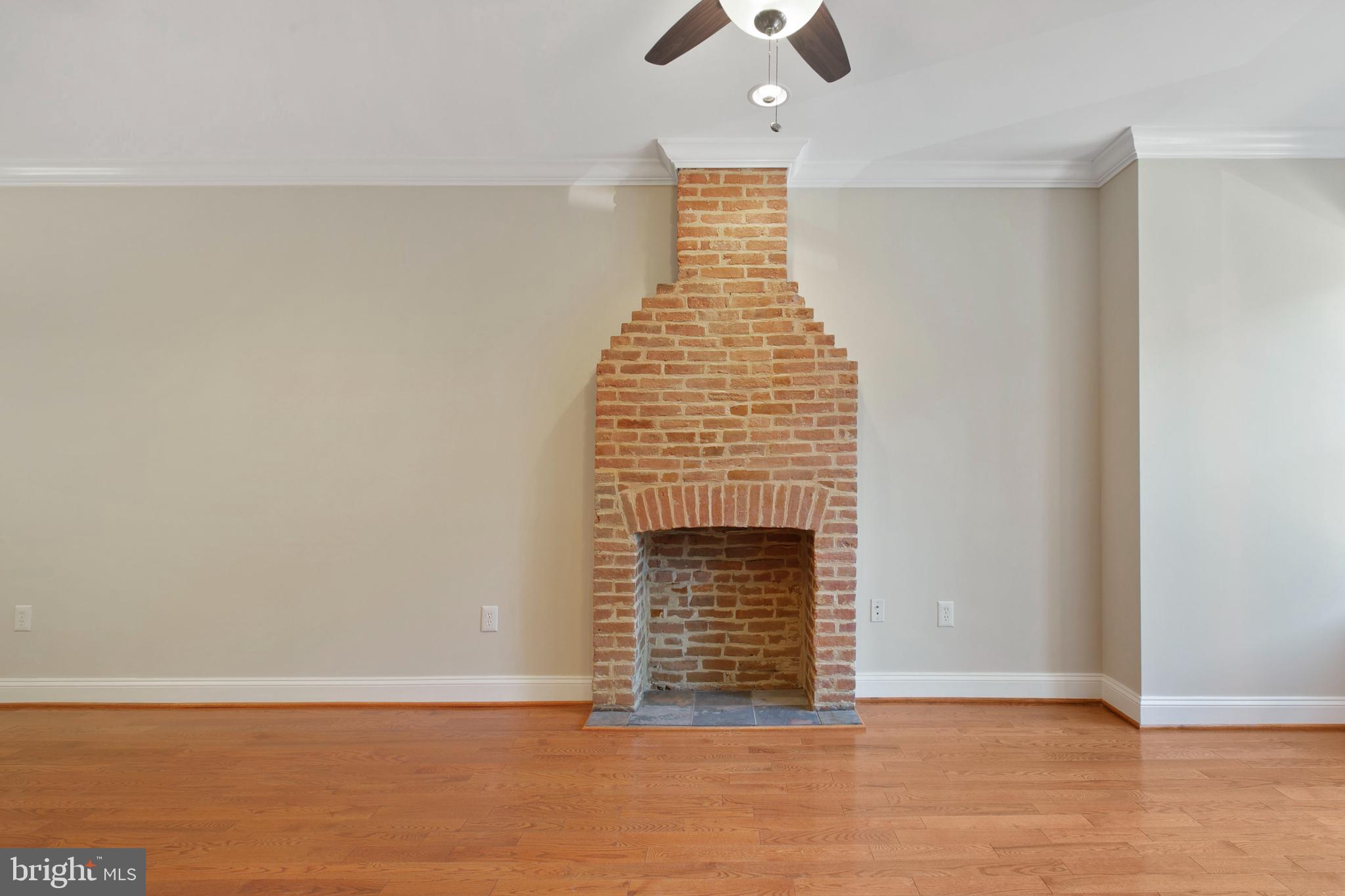 HIGHLANDTOWN - Residential