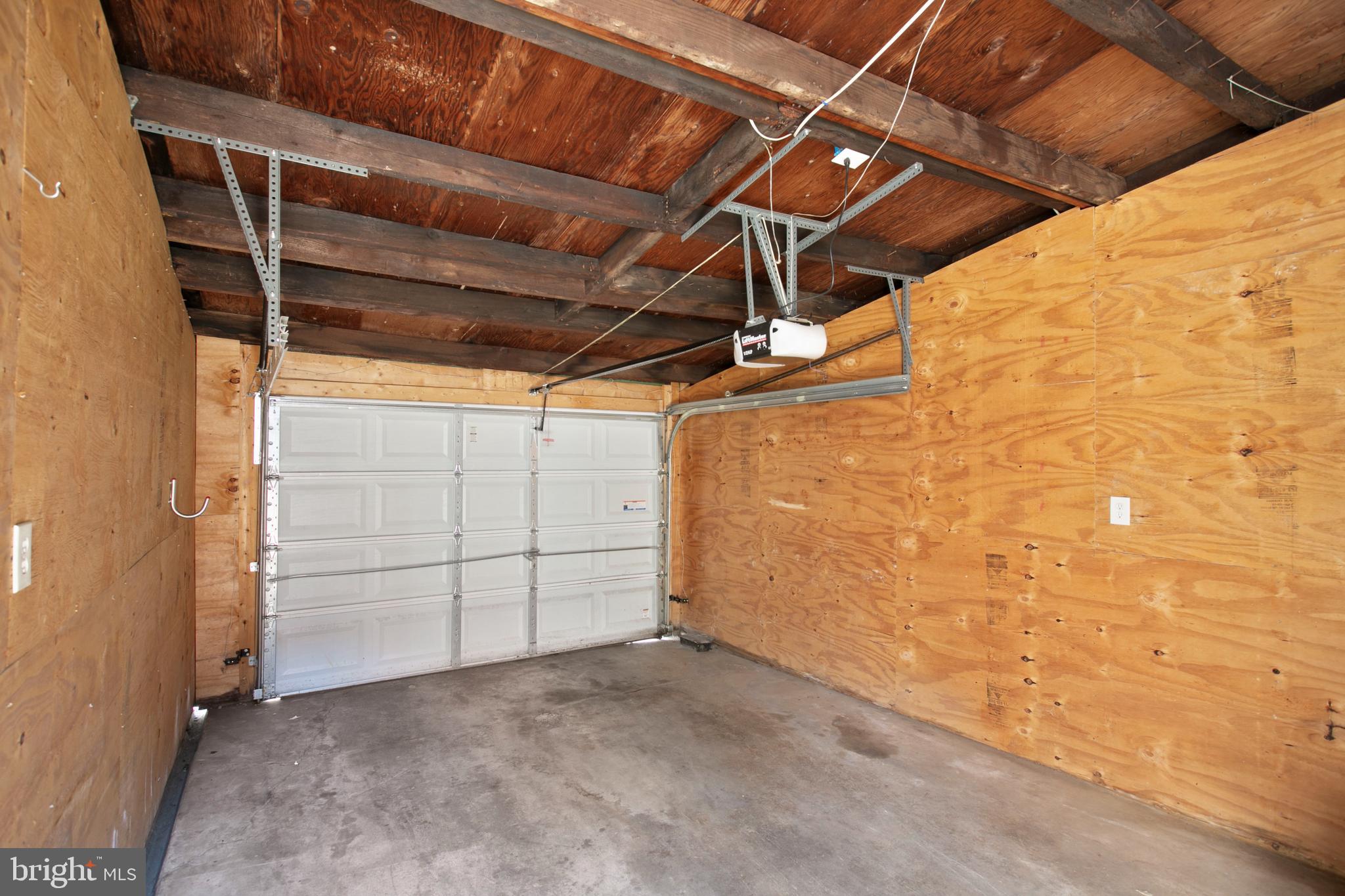 HIGHLANDTOWN - Residential