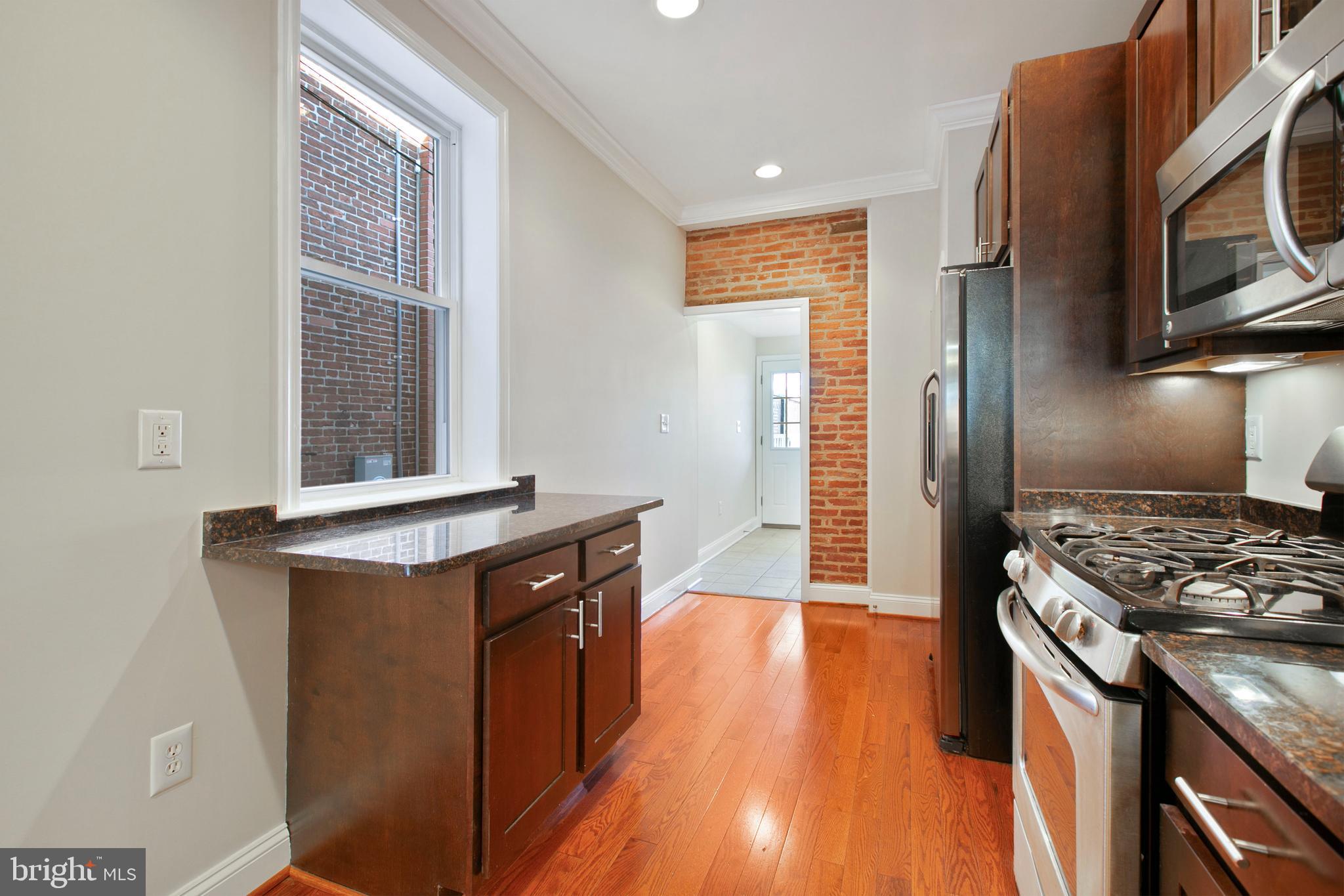 HIGHLANDTOWN - Residential