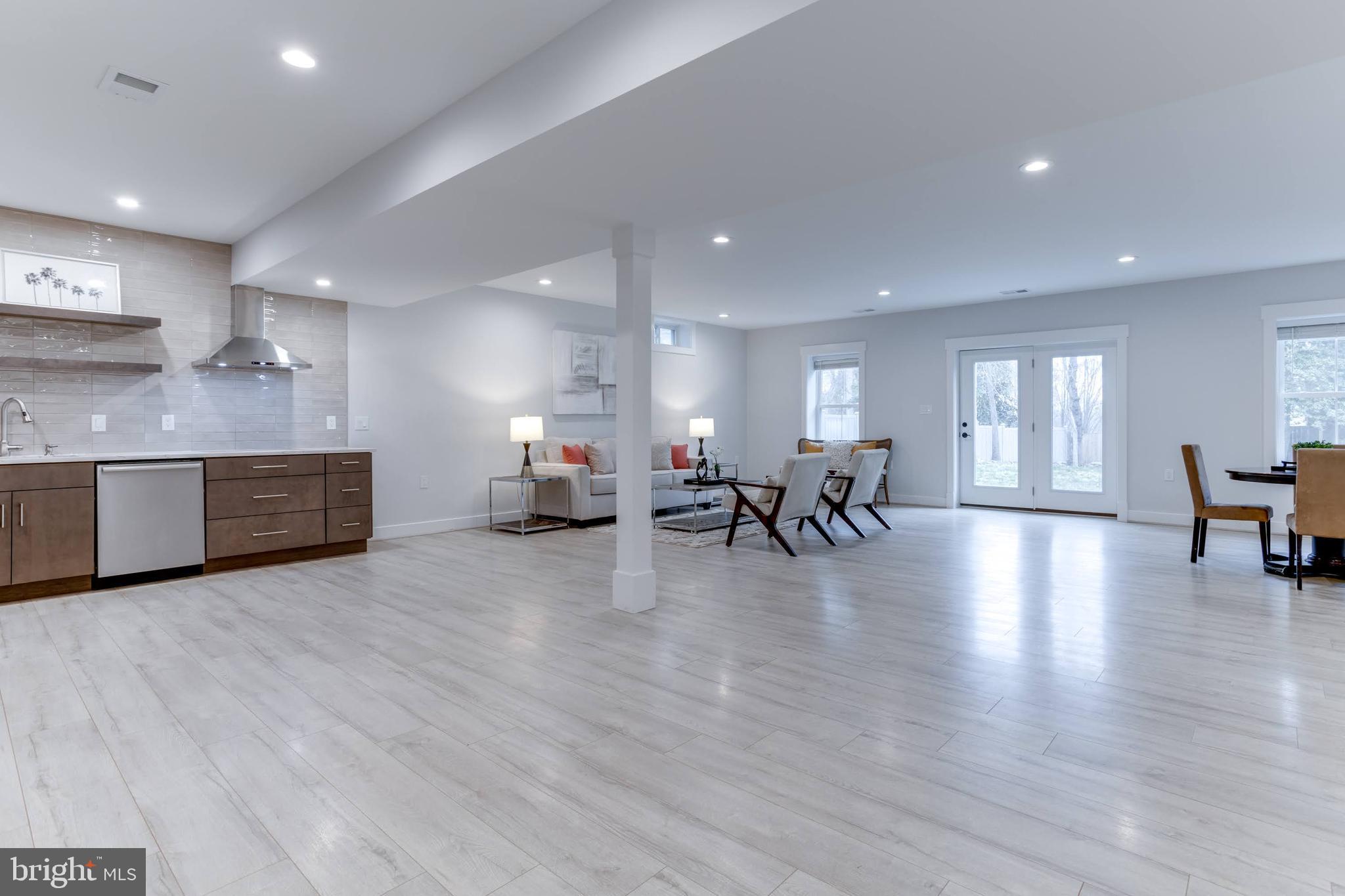 WAKEFIELD FOREST - Residential