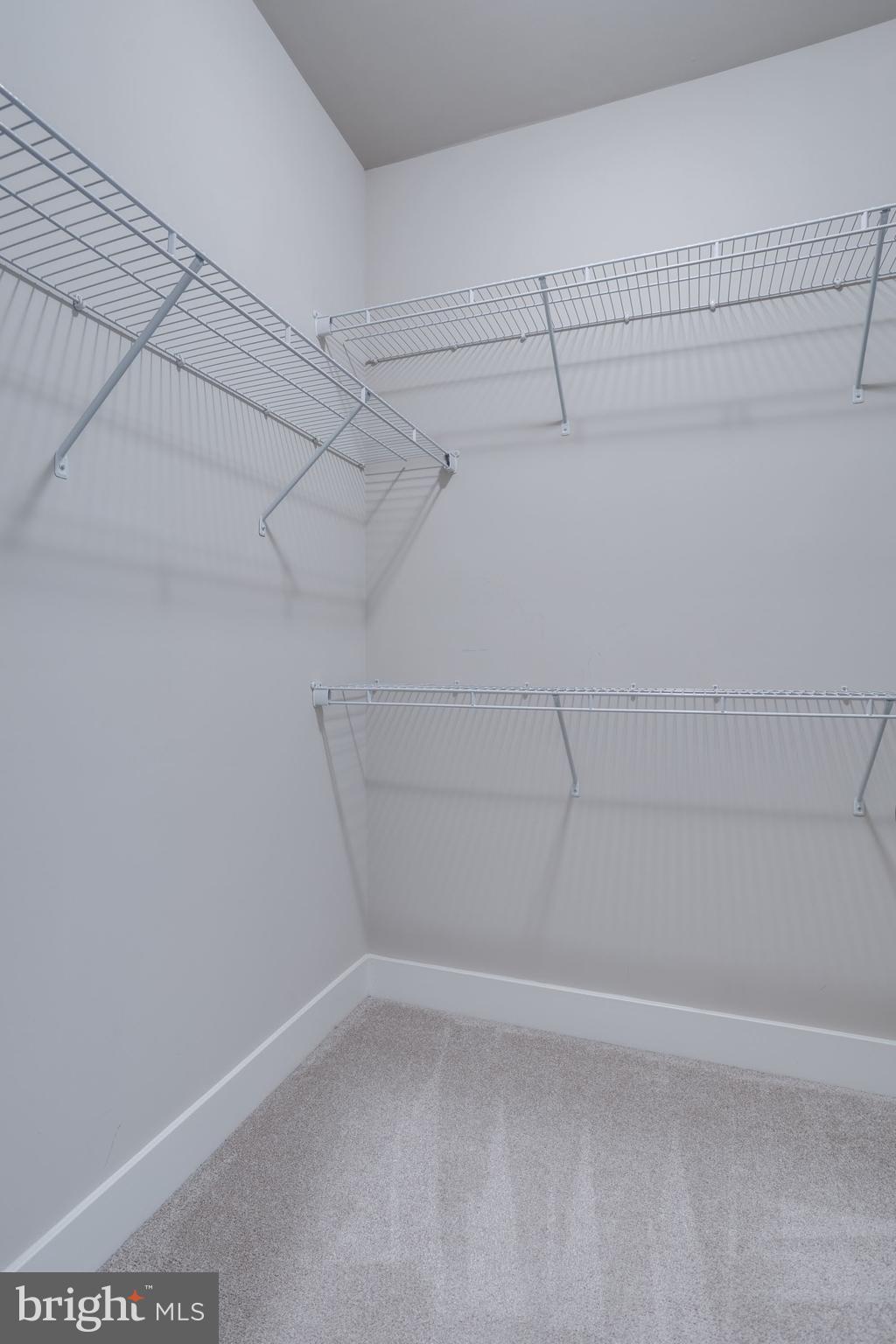 WAKEFIELD FOREST - Residential